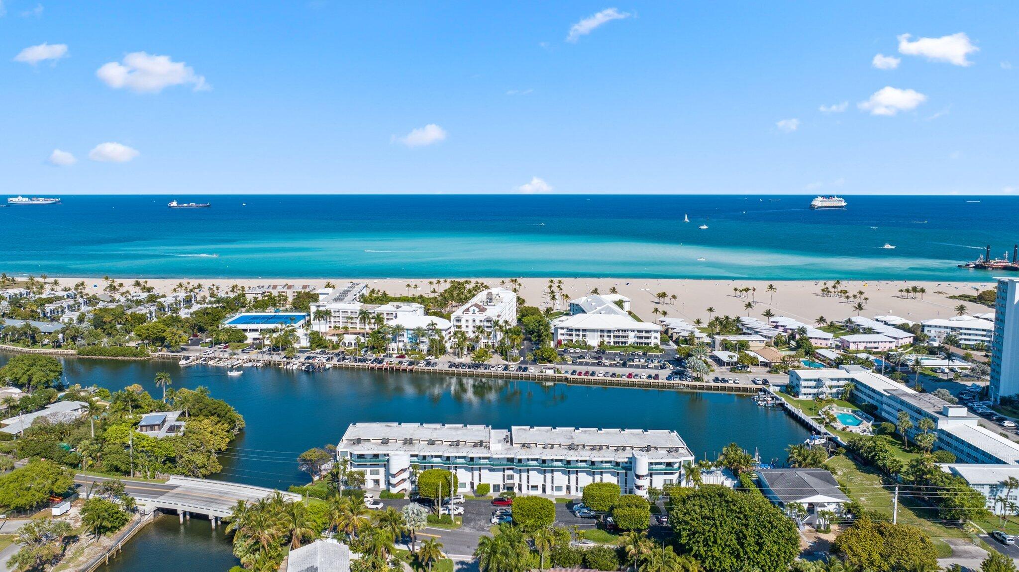 1800 S Ocean Drive 404 Property Photo 3