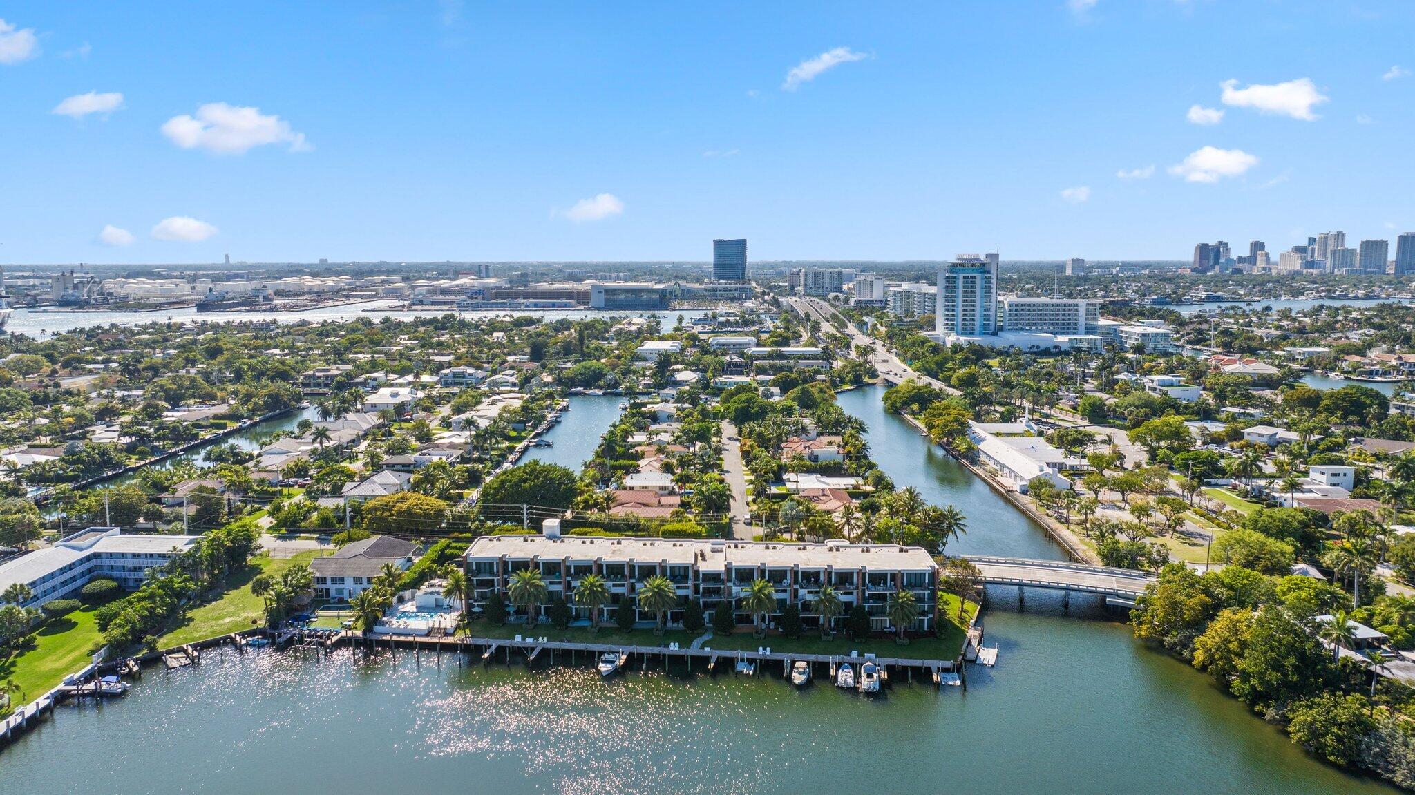 1800 S Ocean Drive 404 Property Photo 39