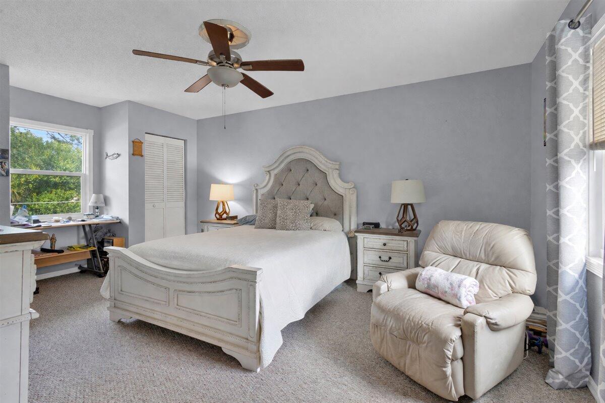 7202 Kenwood Road Property Photo 15