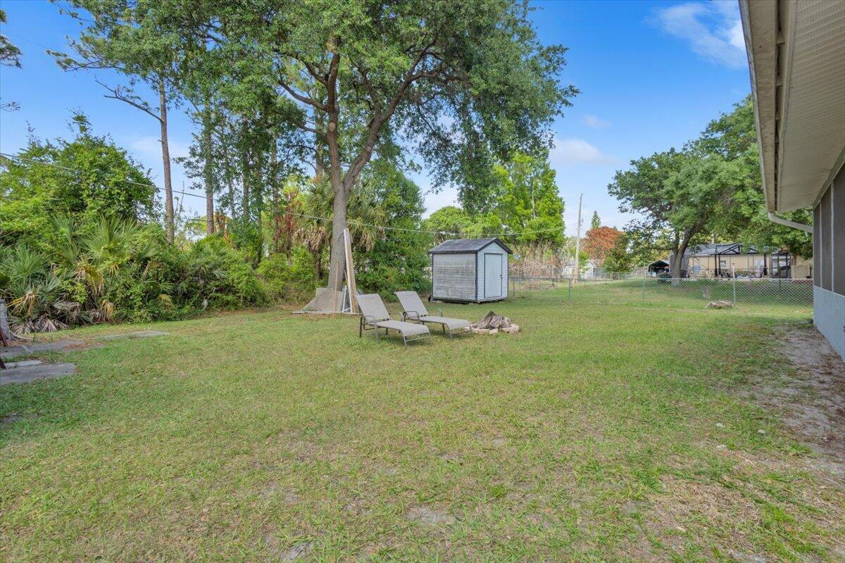 7202 Kenwood Road Property Photo 23