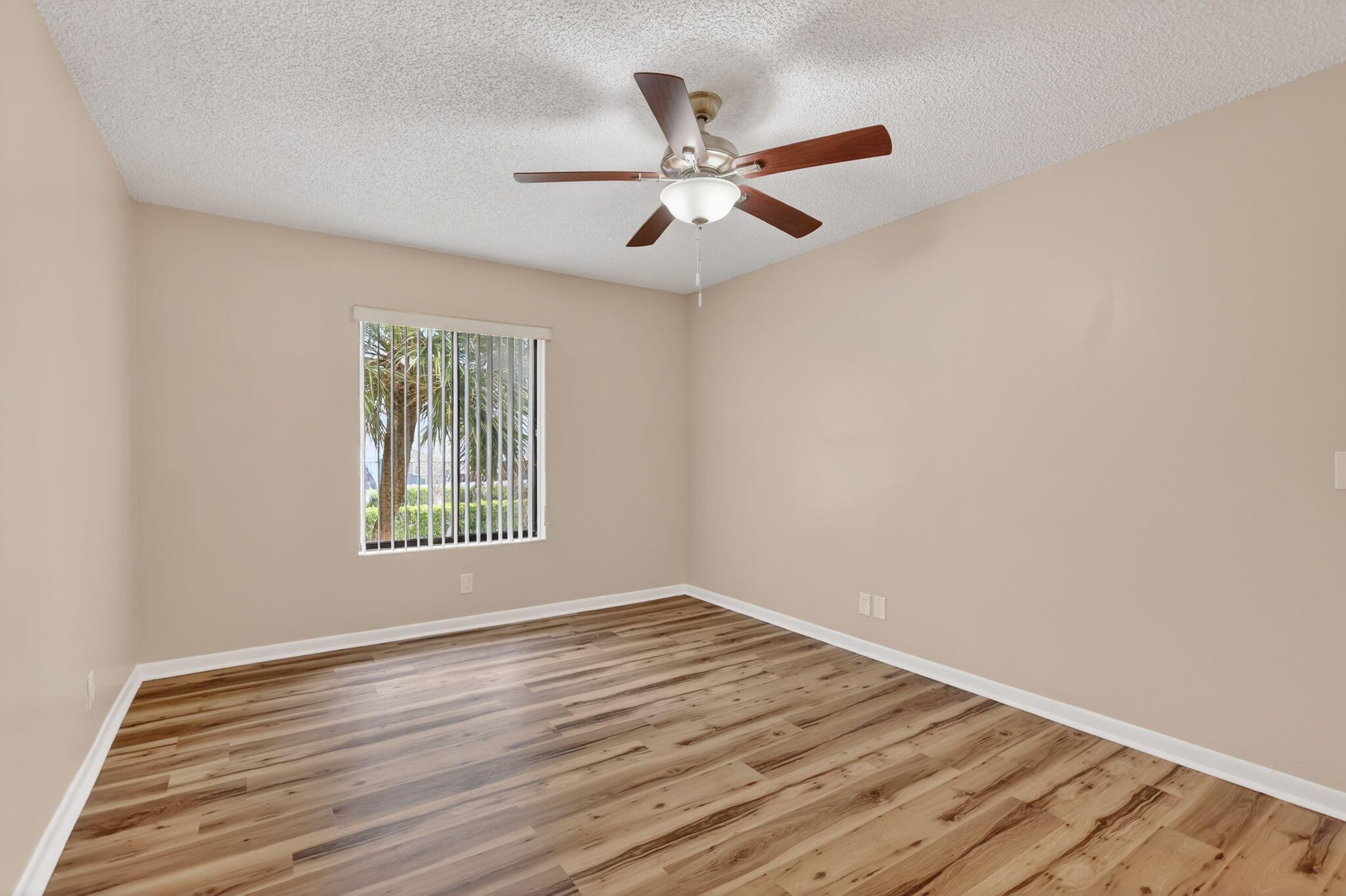 624 Sea Pine Way B3 Property Photo 24