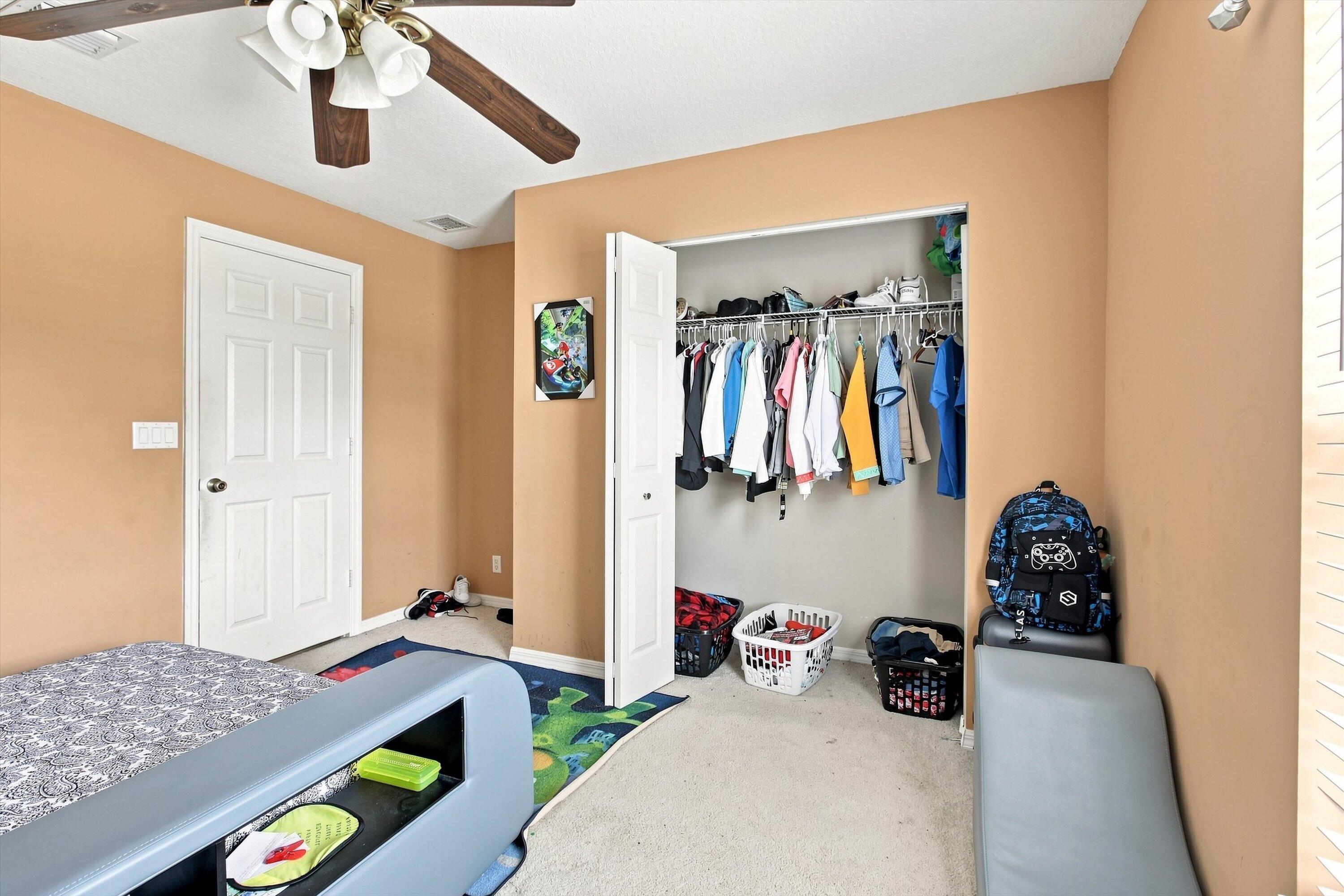 602 Sw Kenyoun Street Property Photo 21