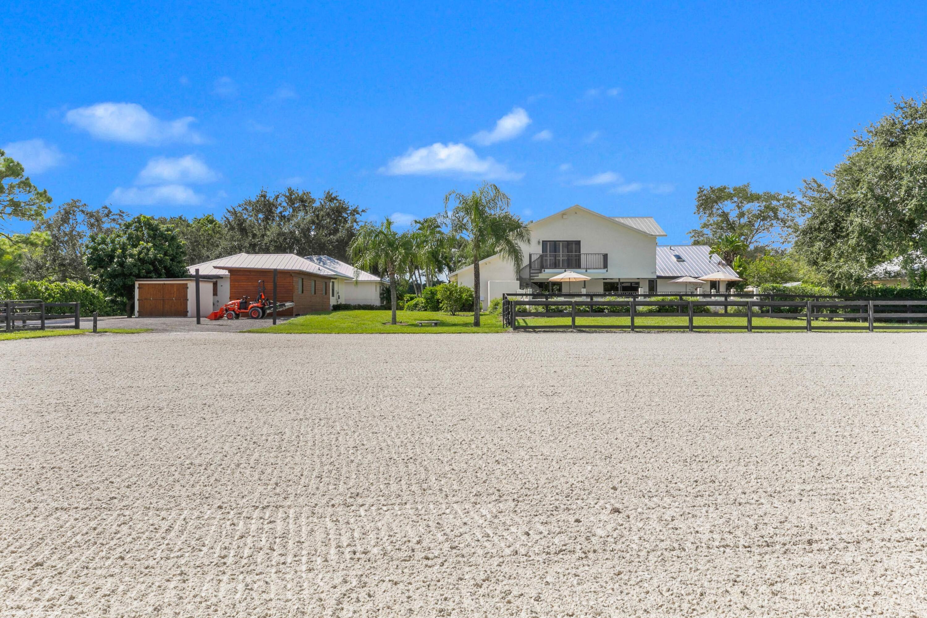 14965 Oatland Court Barn Property Photo 5