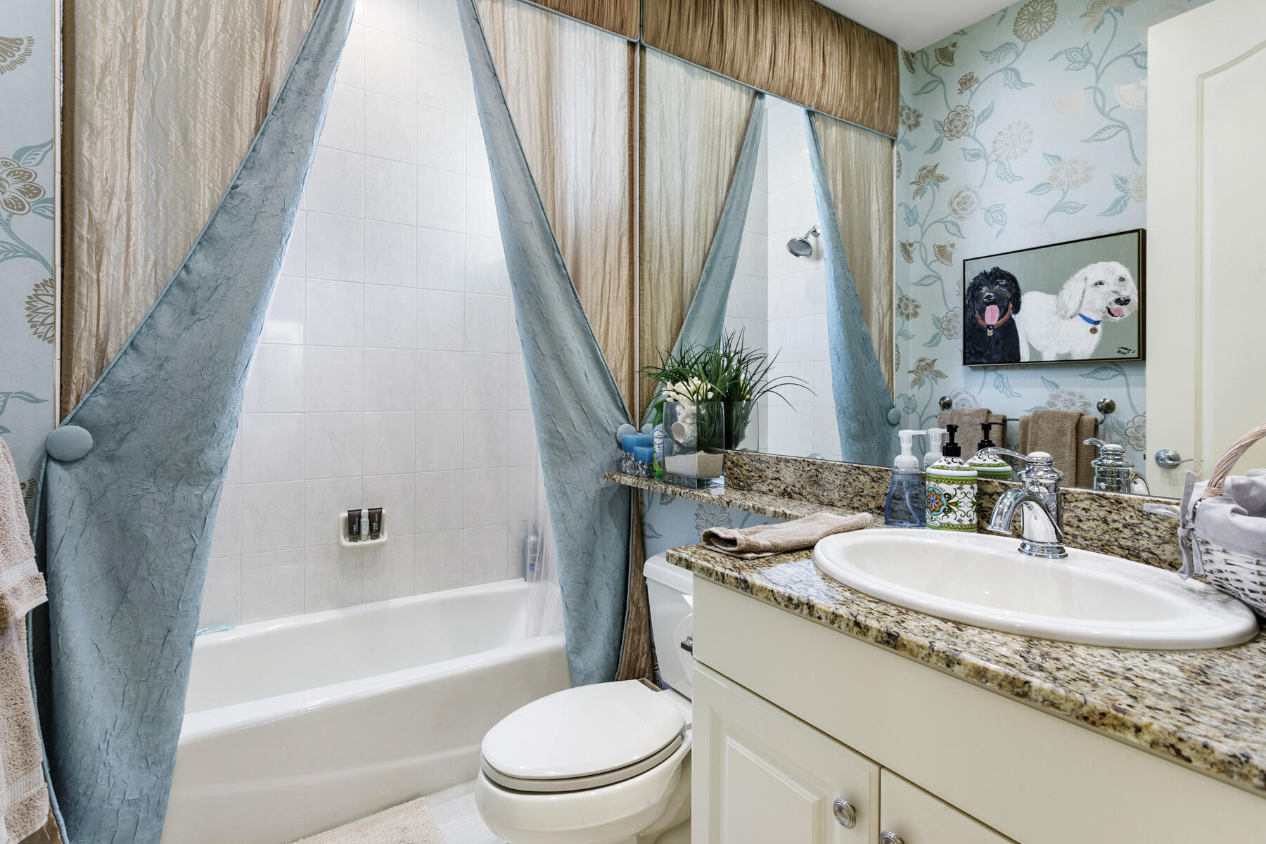 6700 Fox Hollow Drive Property Photo 27