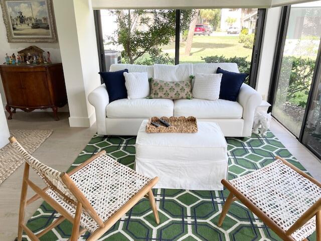 1303 Clubhouse Circle Property Photo 15
