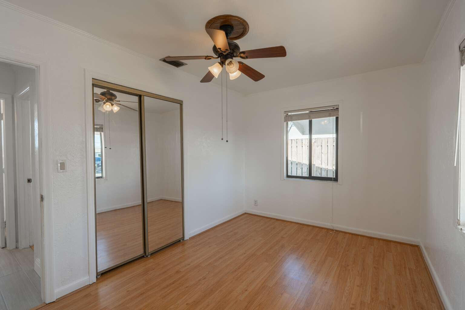 3110 Scanlan Avenue Property Photo 6