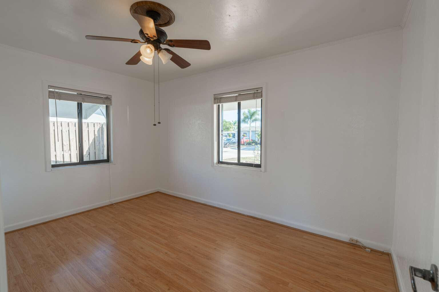3110 Scanlan Avenue Property Photo 7
