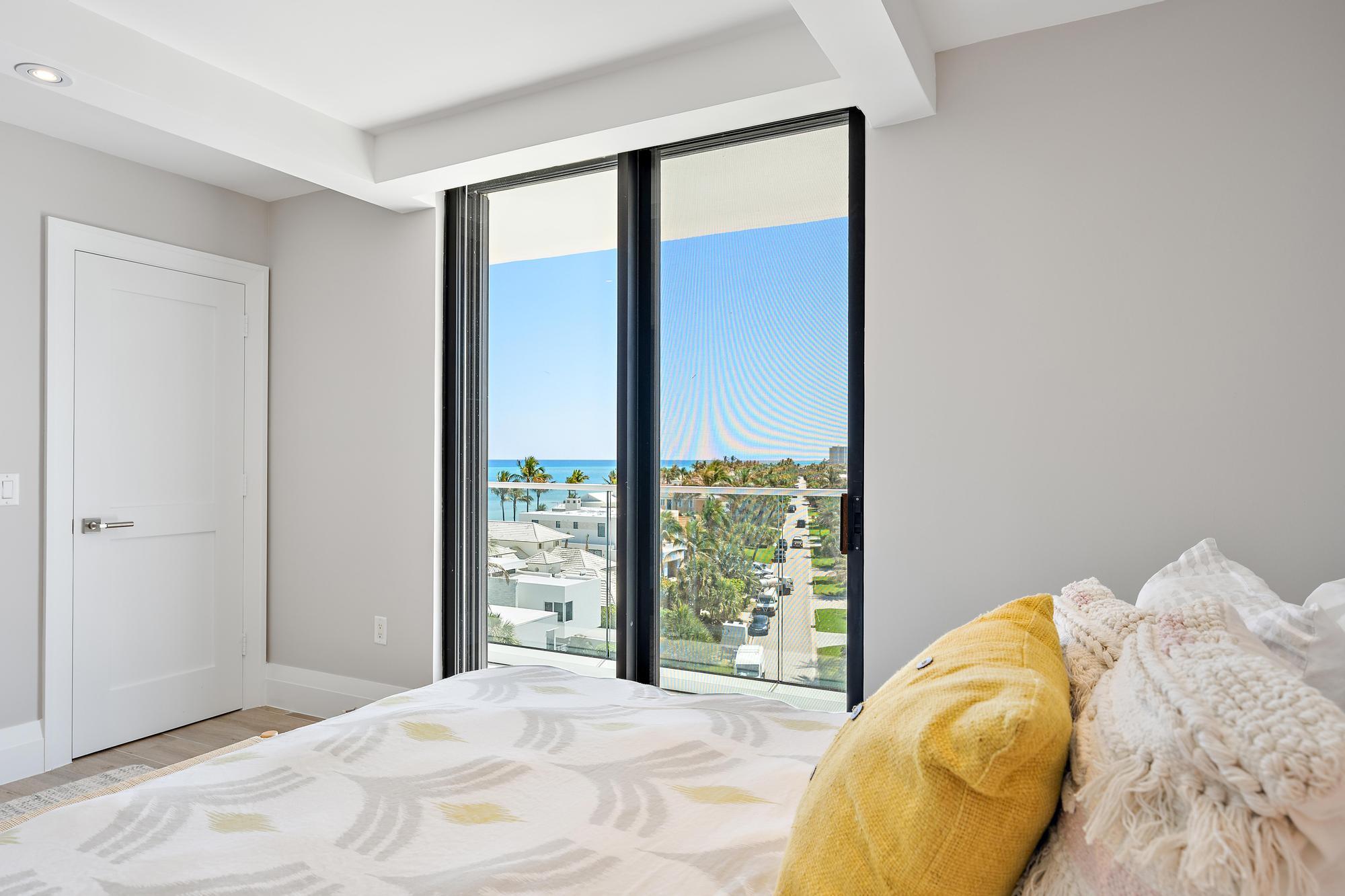 100 Beach Road 604 Property Photo 25