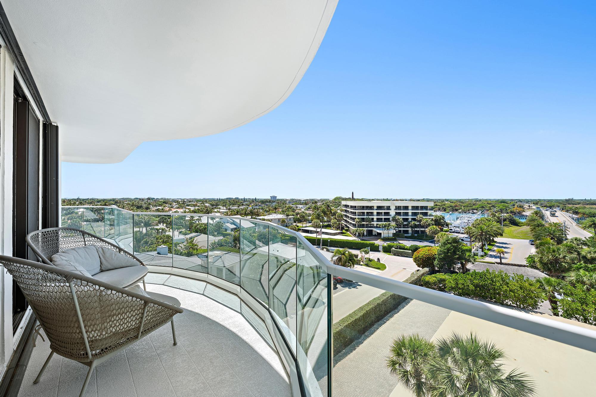 100 Beach Road 604 Property Photo 29
