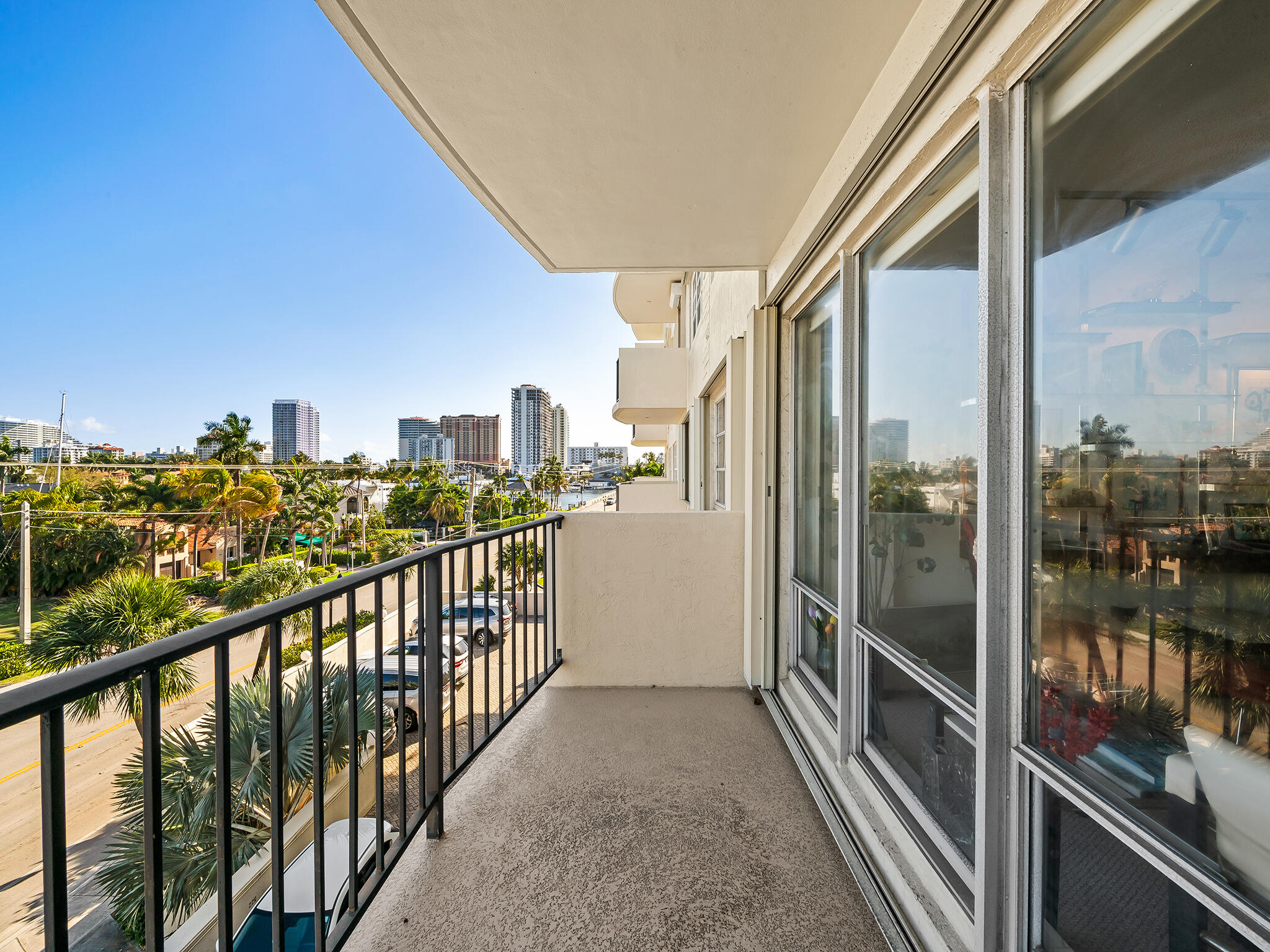 2500 E Las Olas Boulevard 404 Property Photo 15