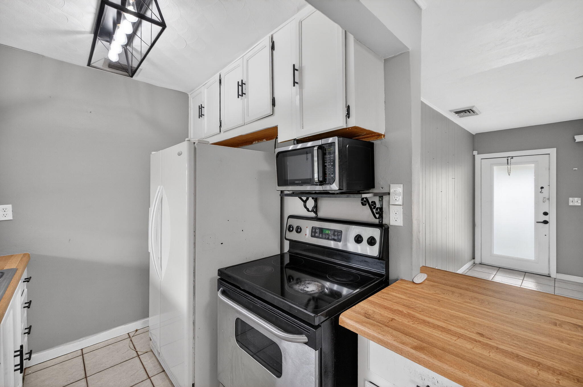 4117 Nw 5th Avenue Property Photo 10