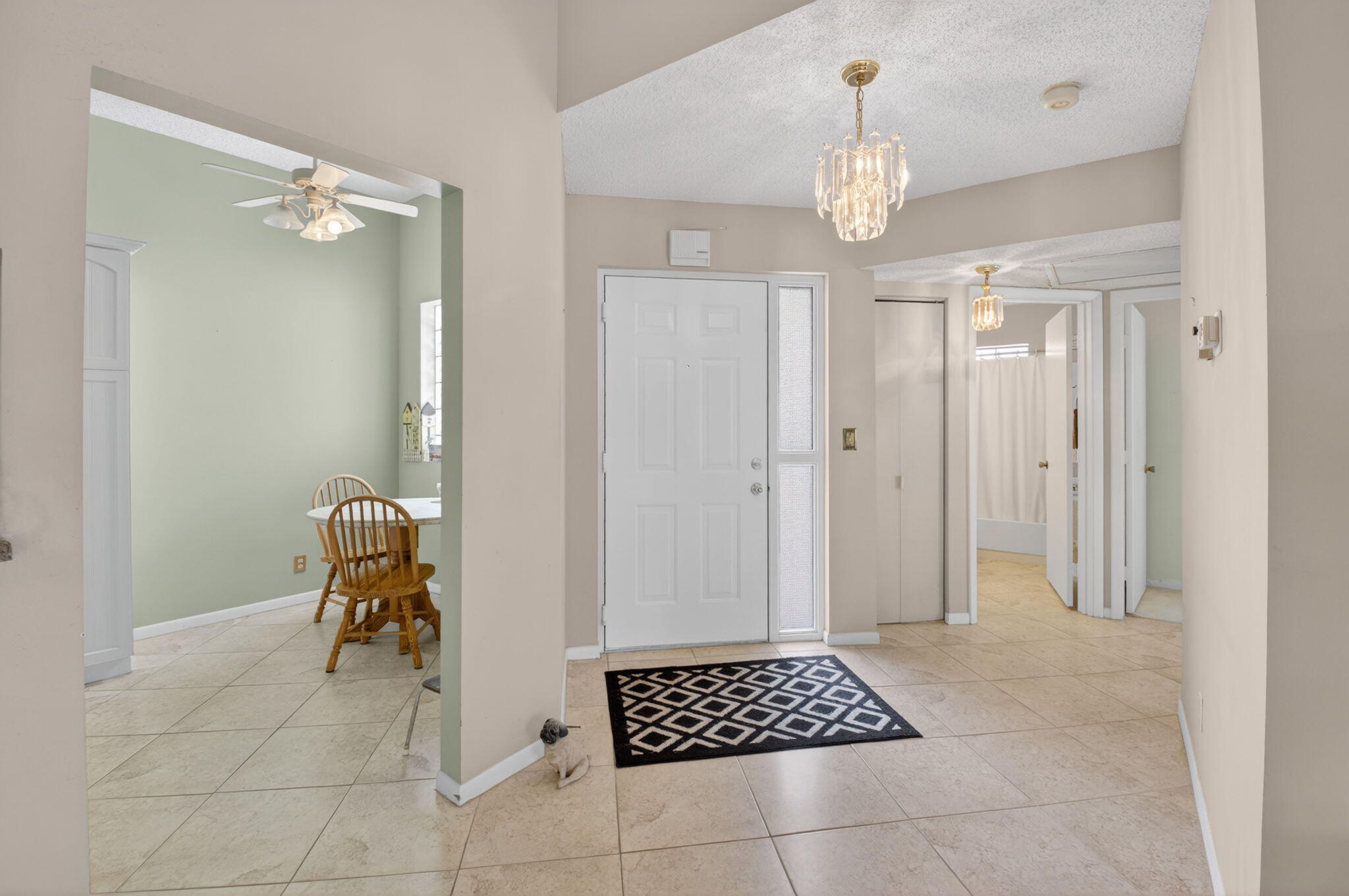 5430 Venetia Court N Property Photo 4