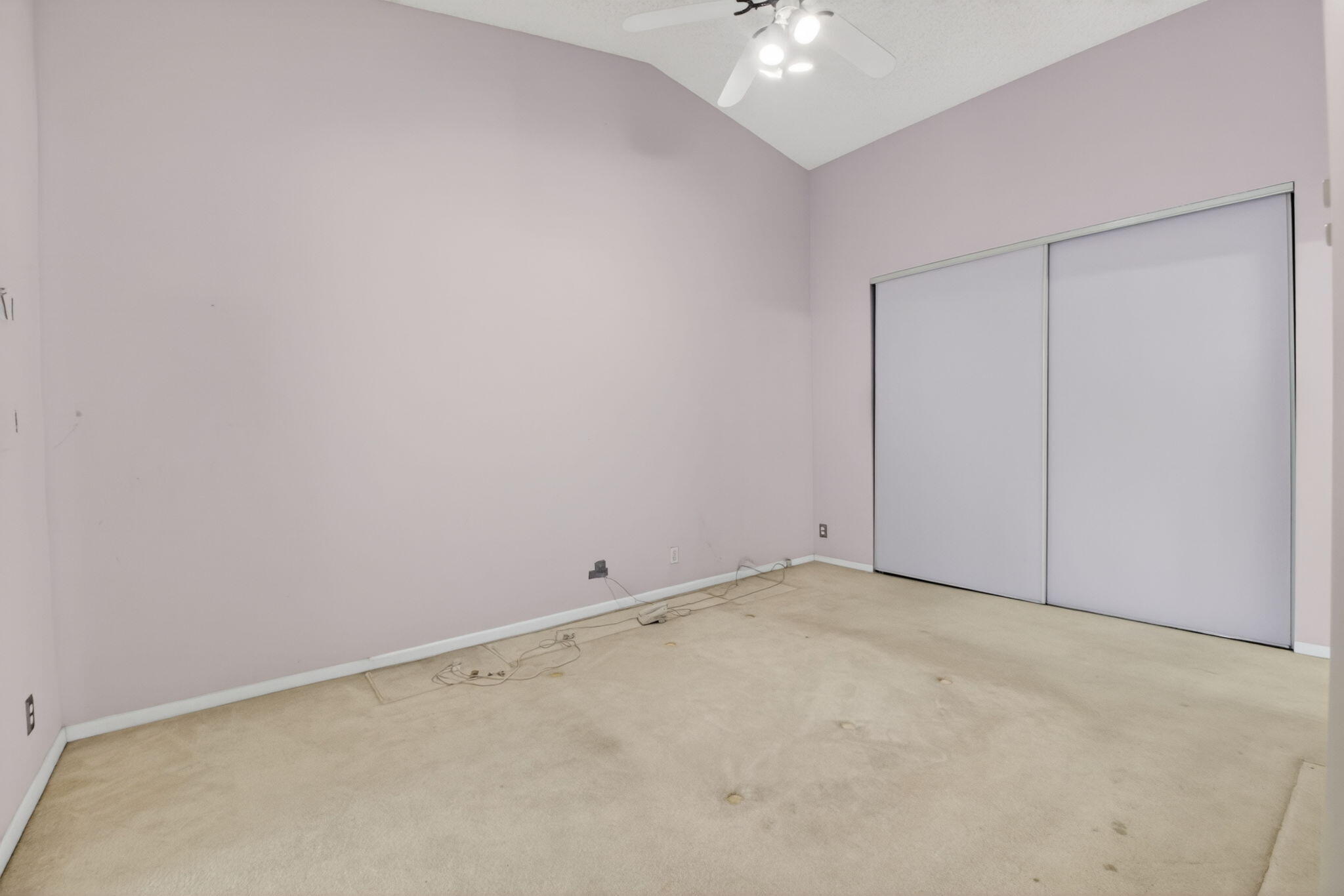 5430 Venetia Court N Property Photo 17
