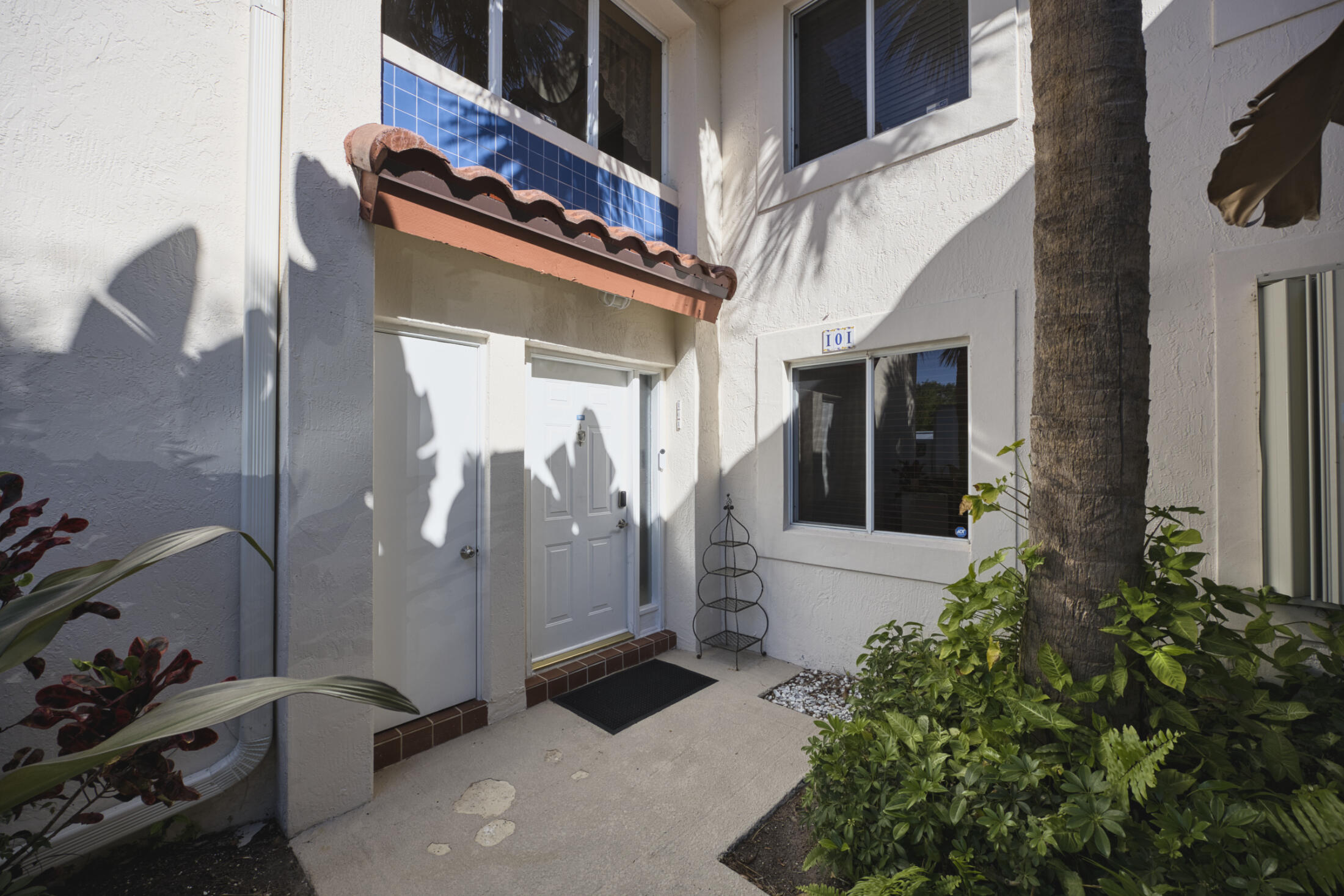 380 Nw 67th Street Apt 101 Property Photo 1