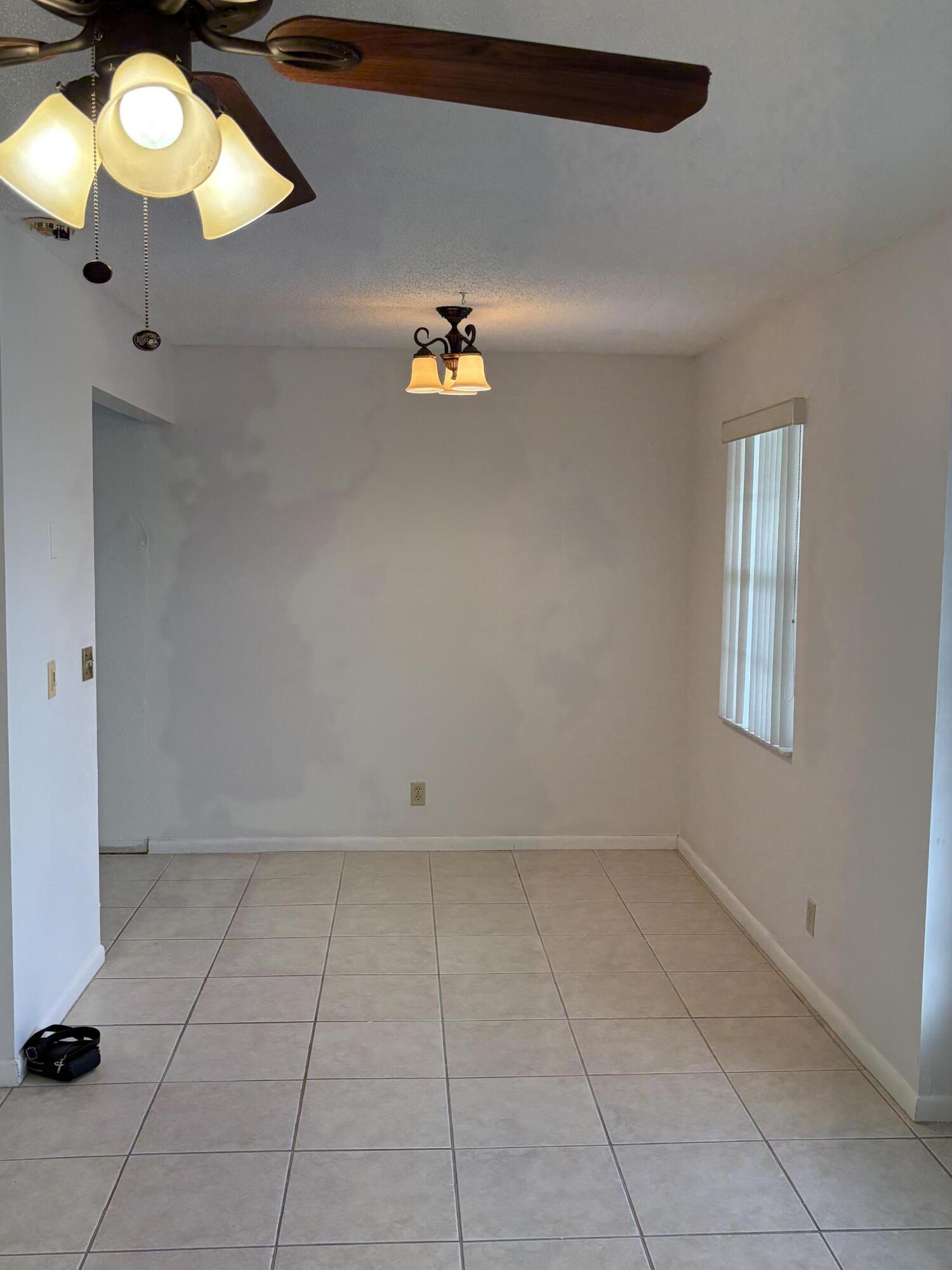 64 Sussex C Property Photo 3