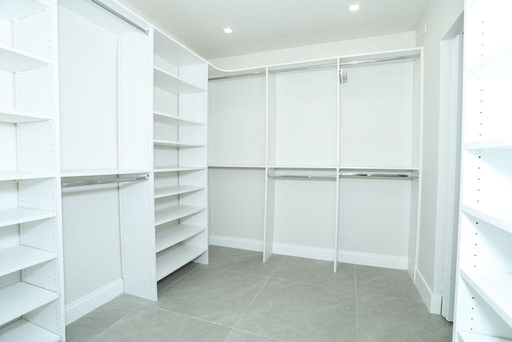 1781 Nw 154th Street Property Photo 9