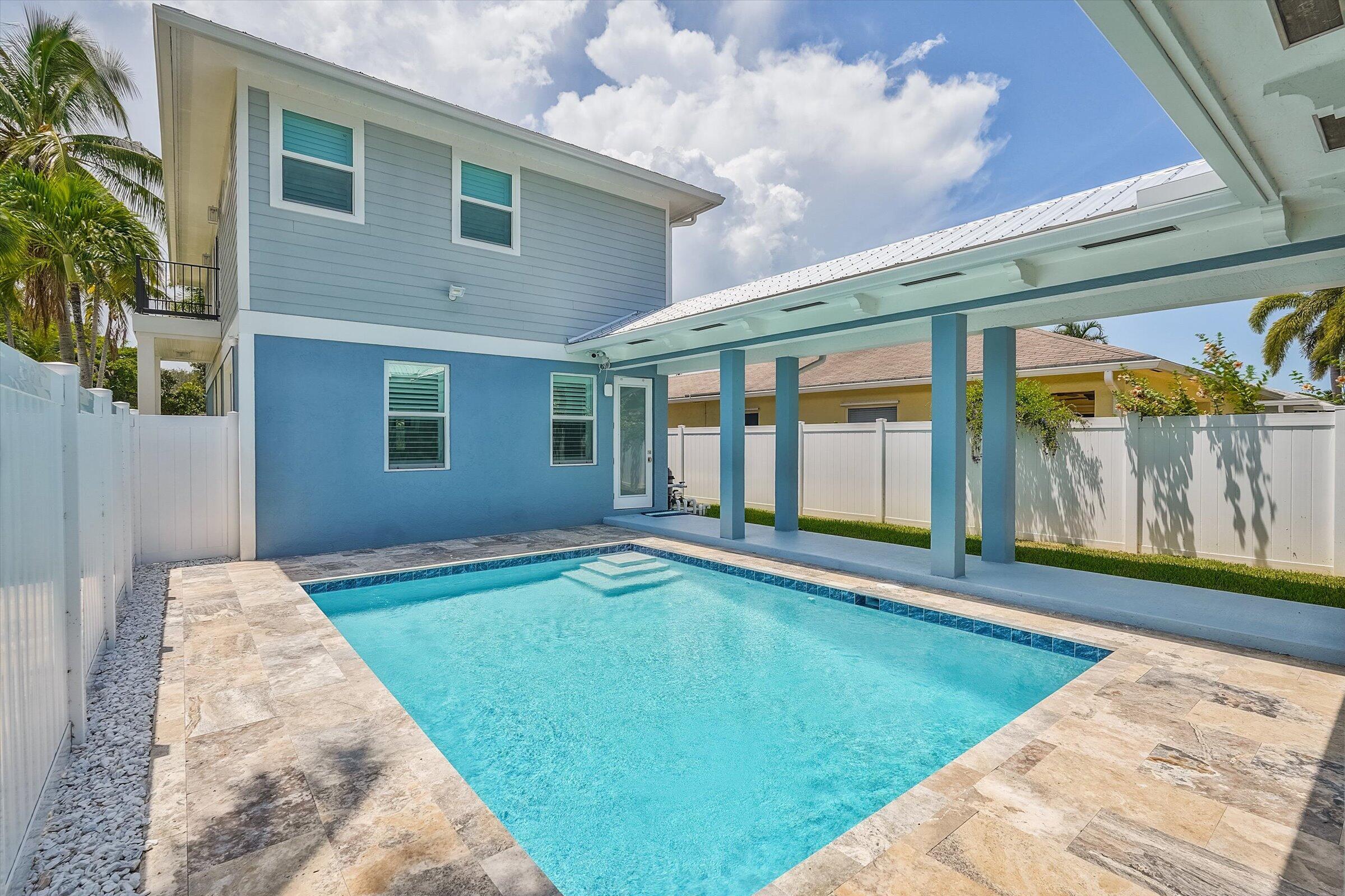 425 Hugh Street Property Photo 34