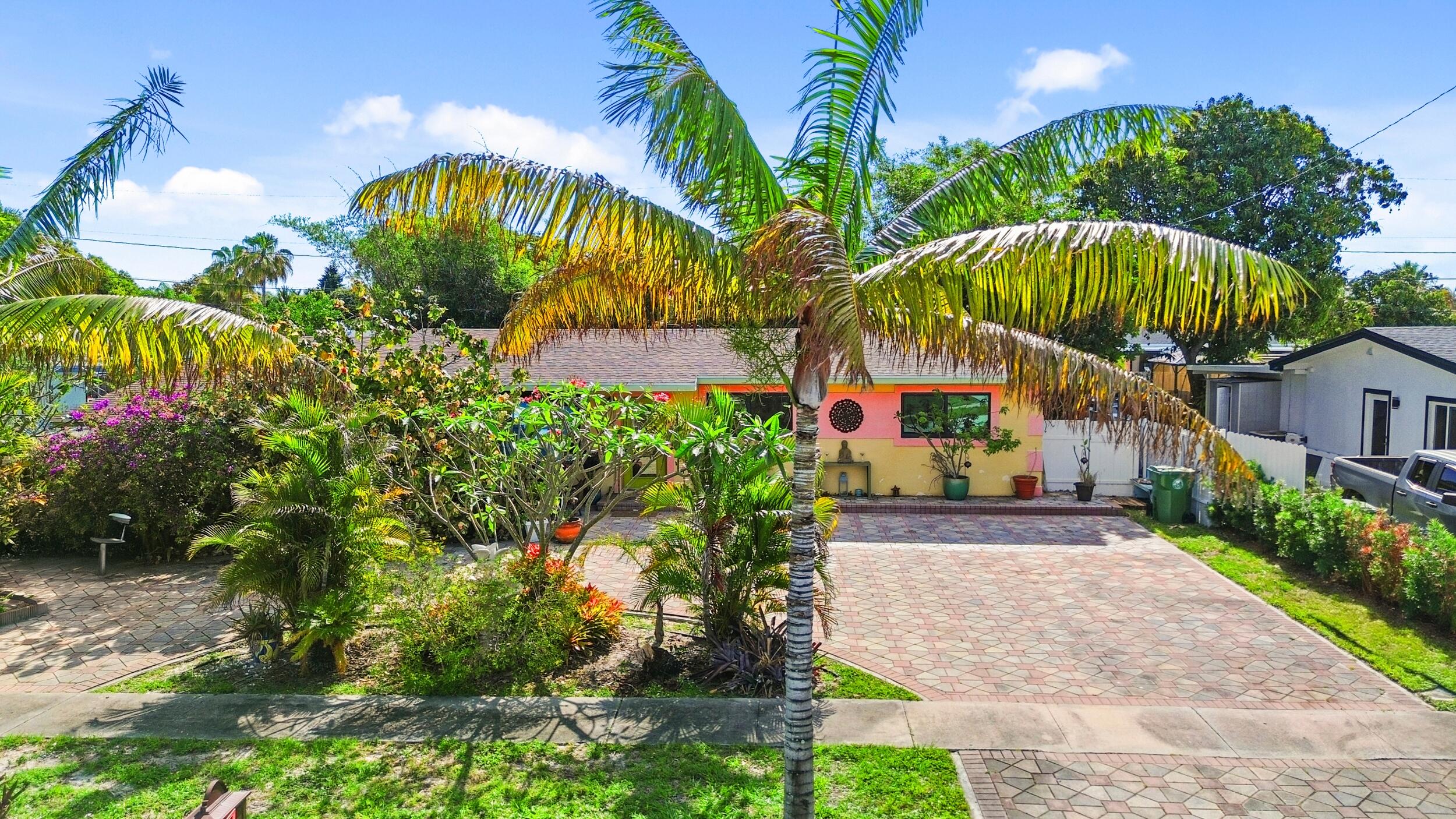 112 San Juan Drive