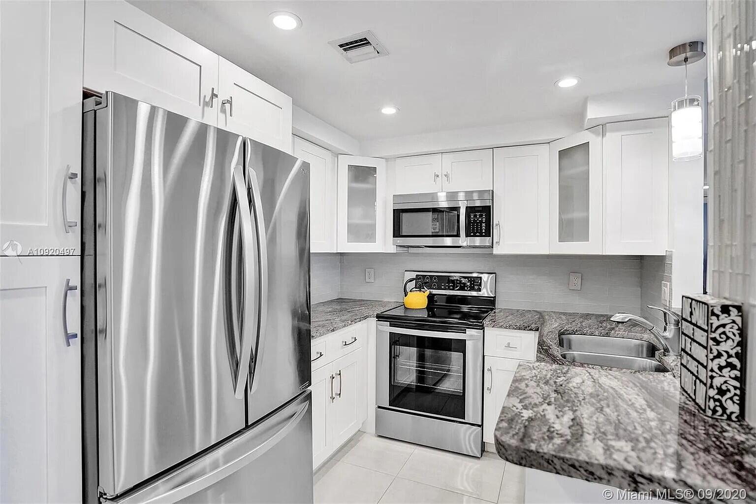 1350 River Reach Drive 115 Property Photo 8