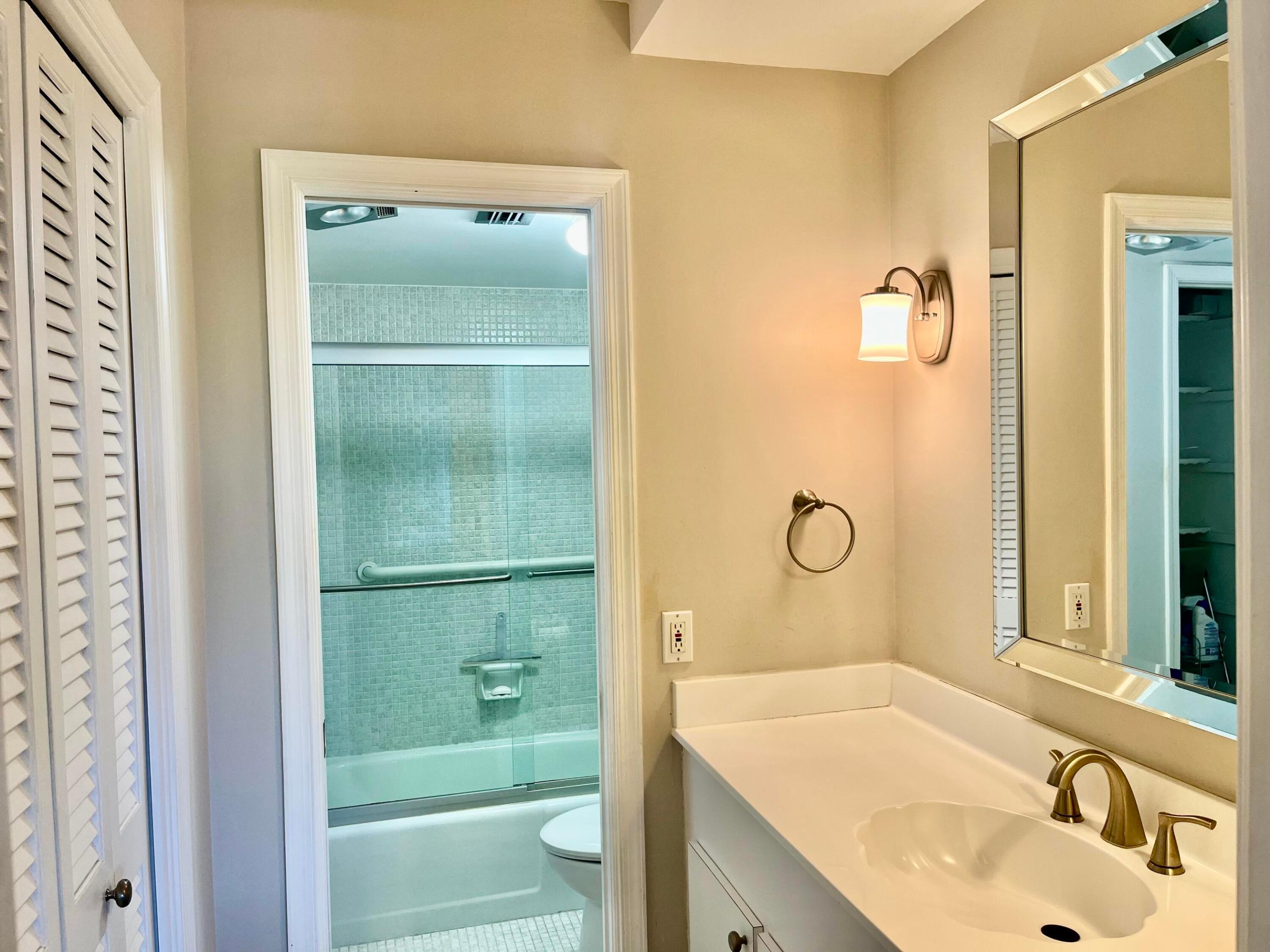 145 Atlantis Boulevard Ph4 Property Photo 14