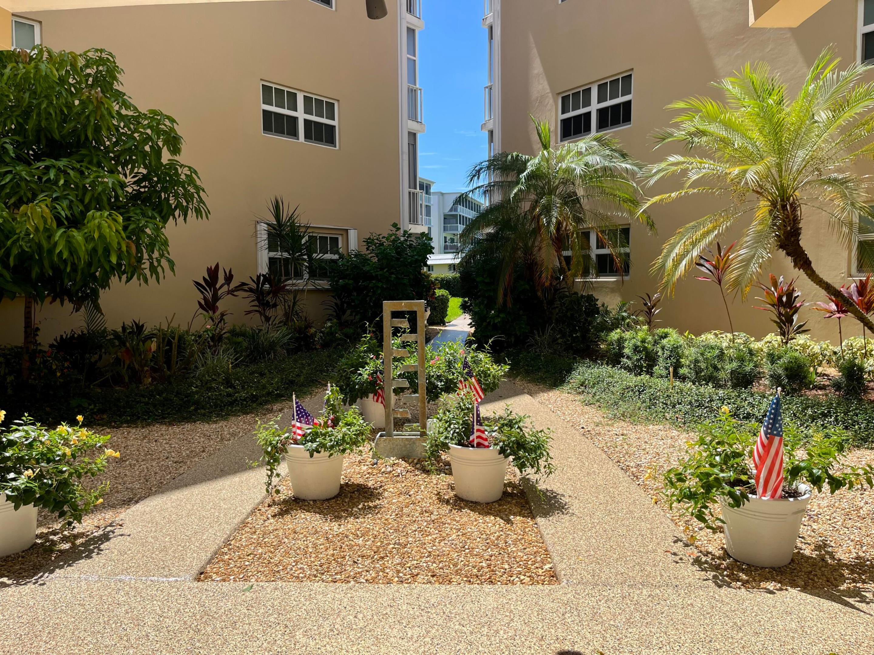 145 Atlantis Boulevard Ph4 Property Photo 23