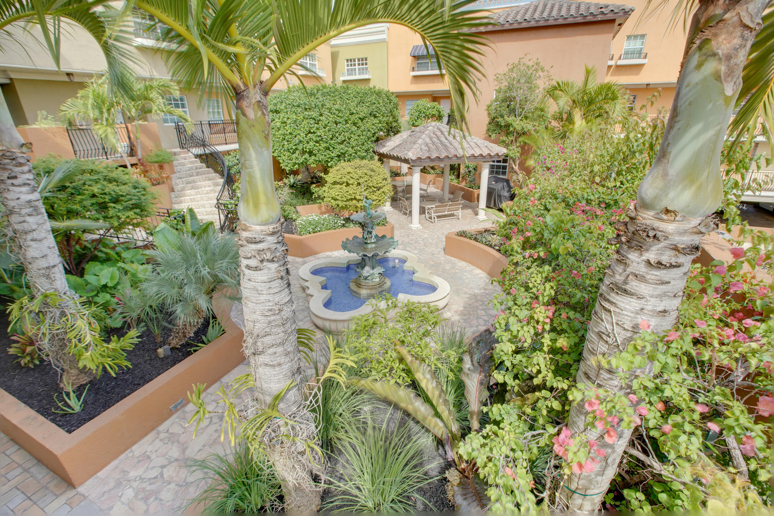 1111 E Las Olas Boulevard 410 Property Photo 2