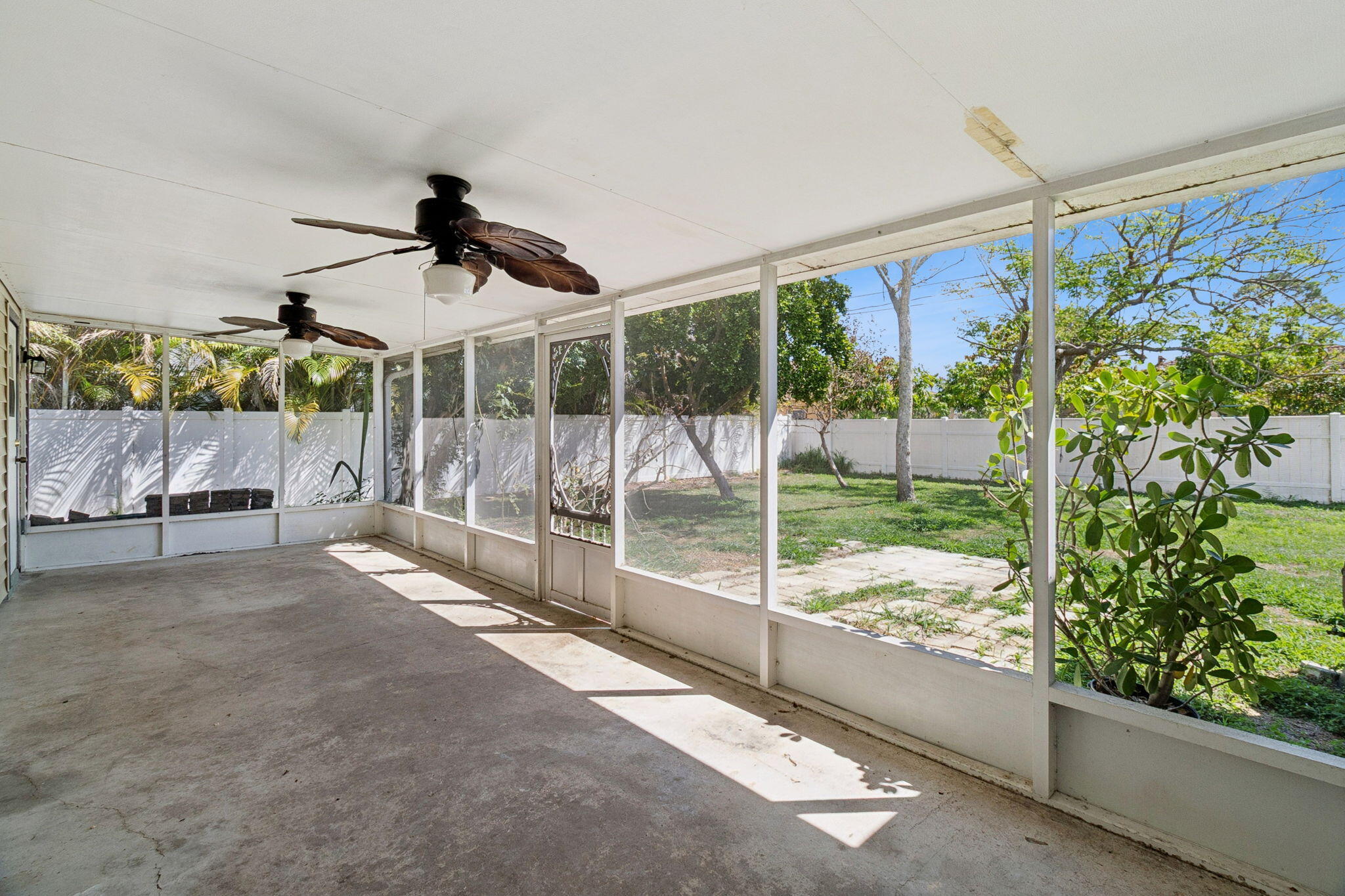 3349 Sw Frankford Street Property Photo 26