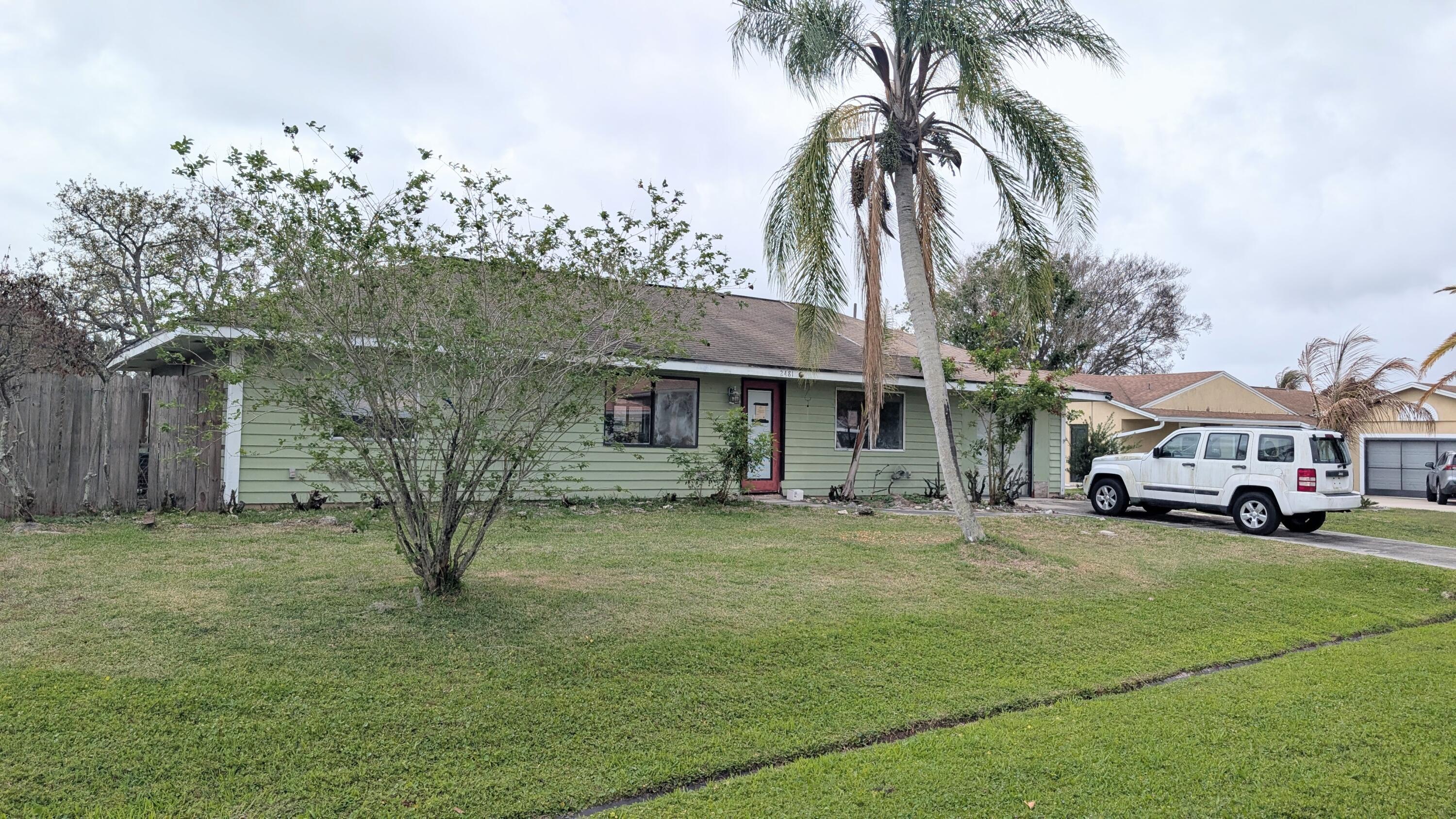 2481 Se Addison Street Property Photo 2