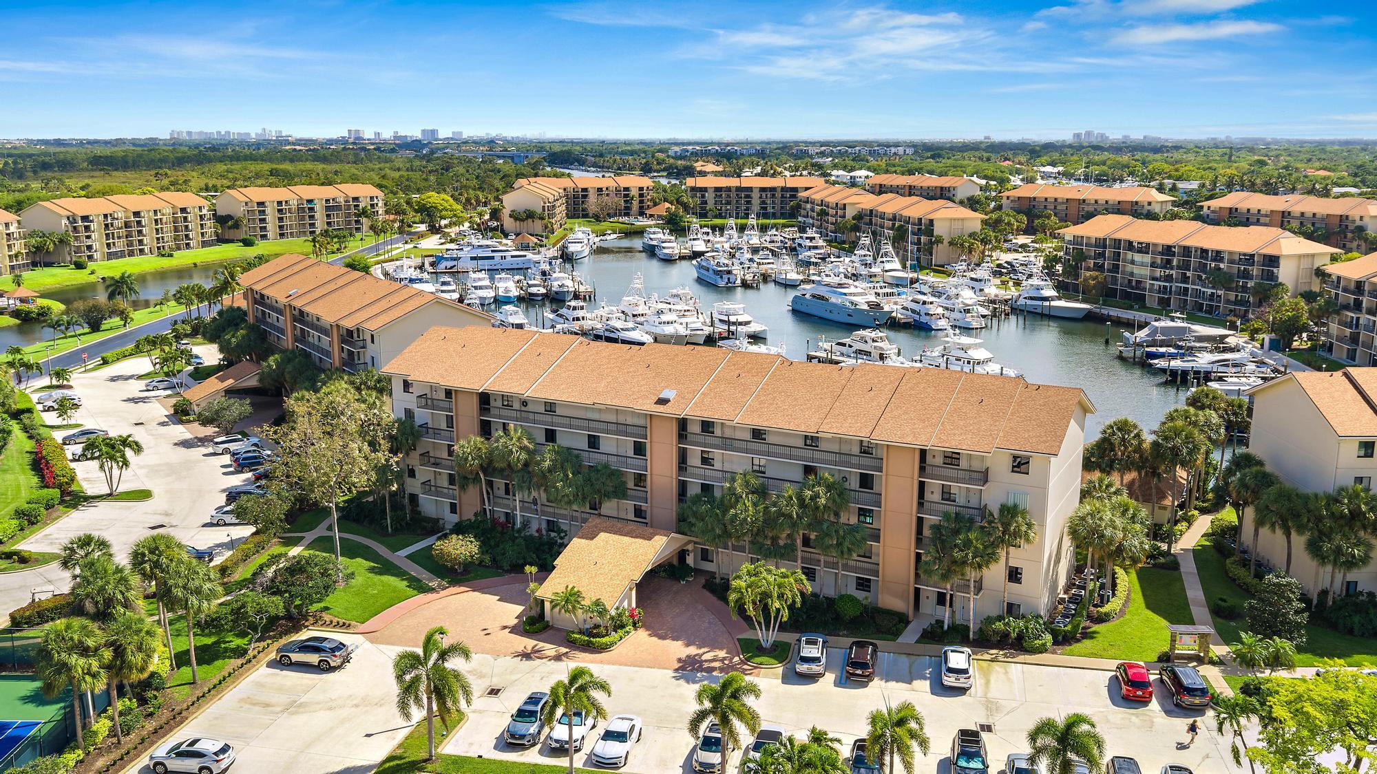 1501 Marina Isle Way 202 Property Photo 1