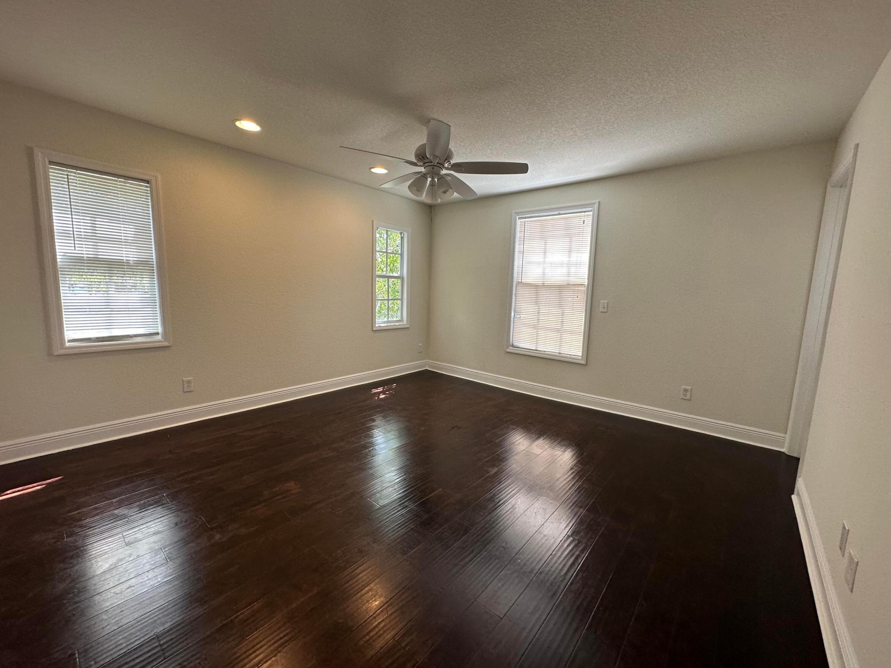 340 Walton Boulevard Property Photo 9