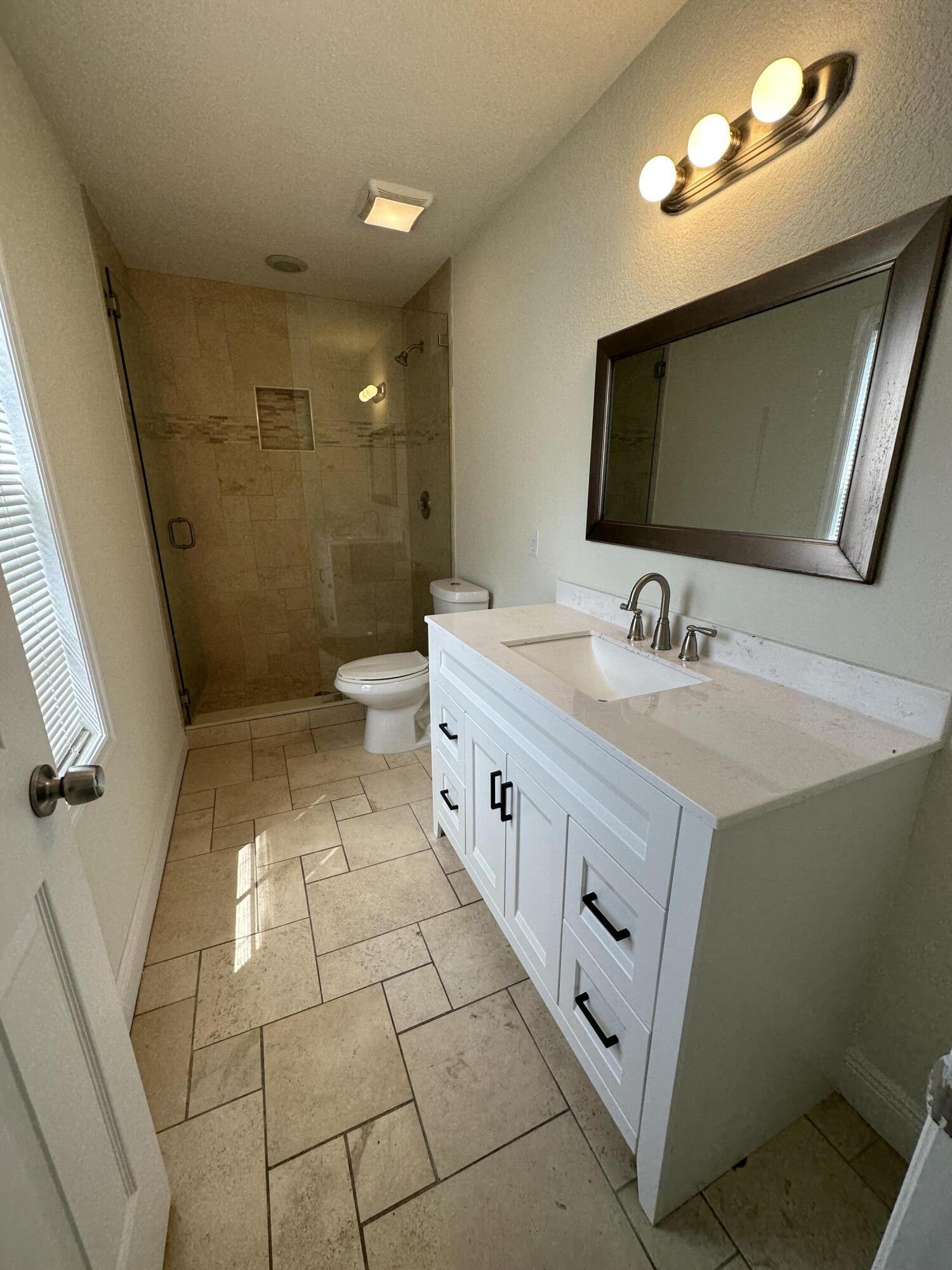340 Walton Boulevard Property Photo 10