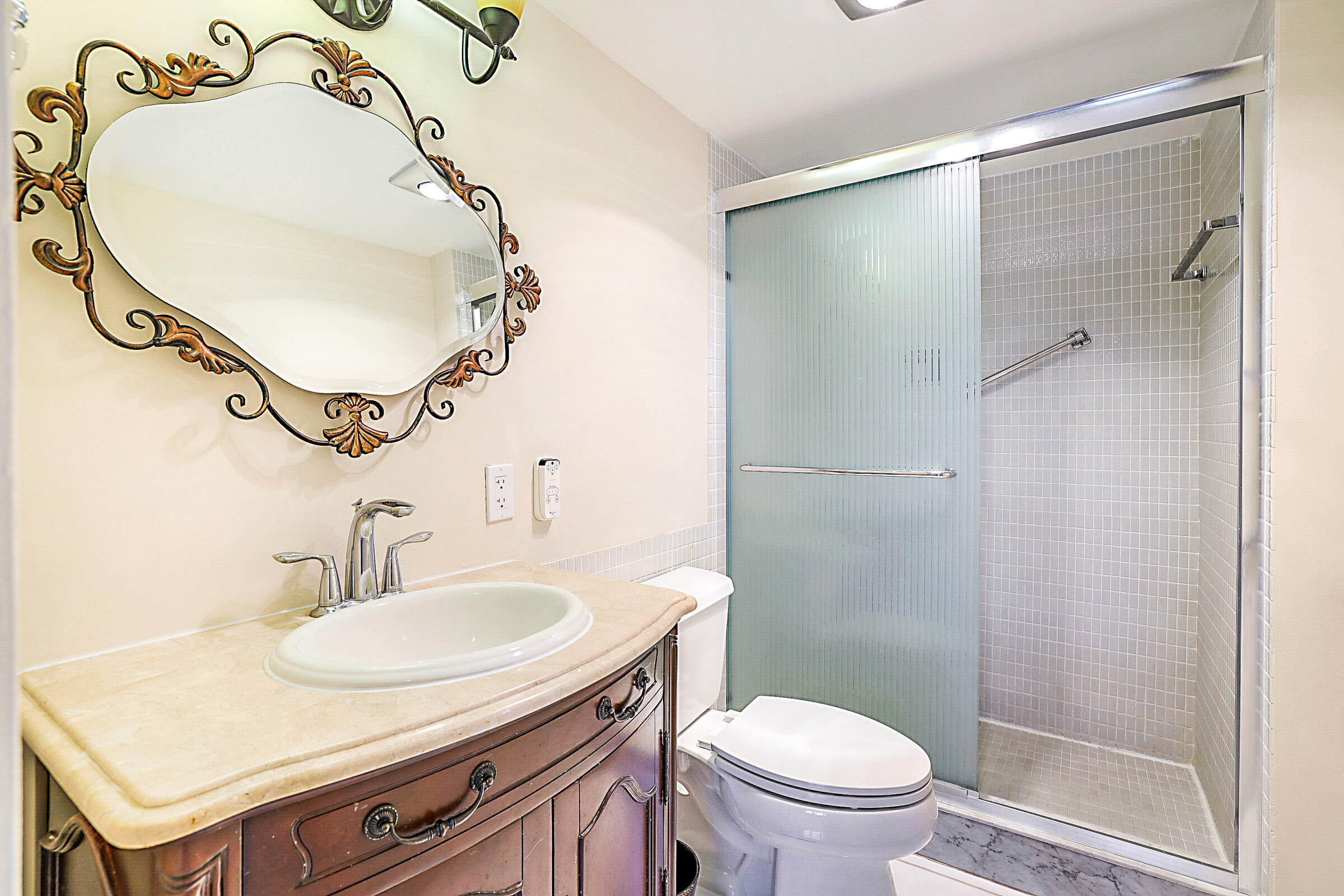 2121 N Ocean Boulevard 302e Property Photo 28