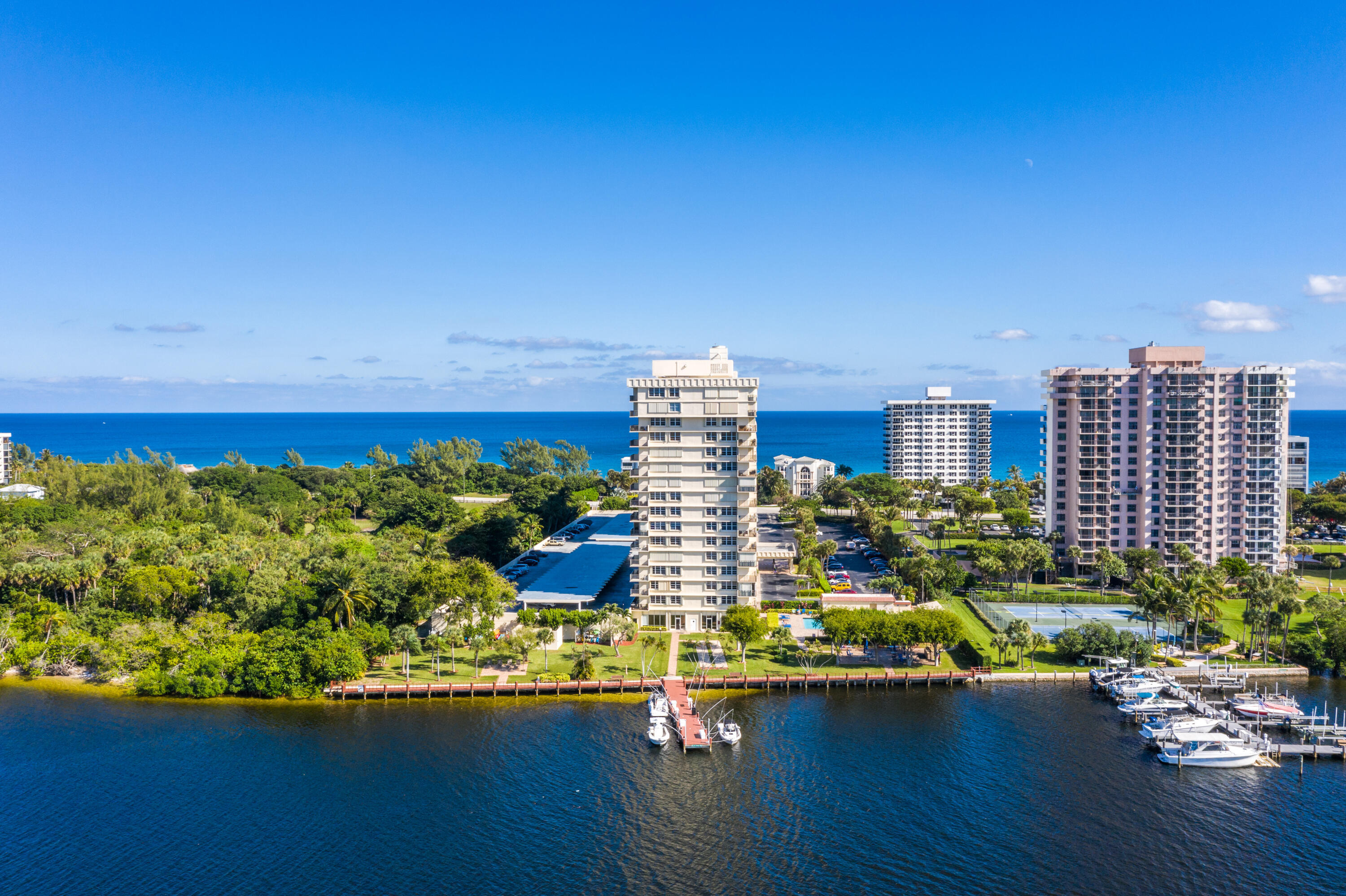 2121 N Ocean Boulevard 302e Property Photo 54
