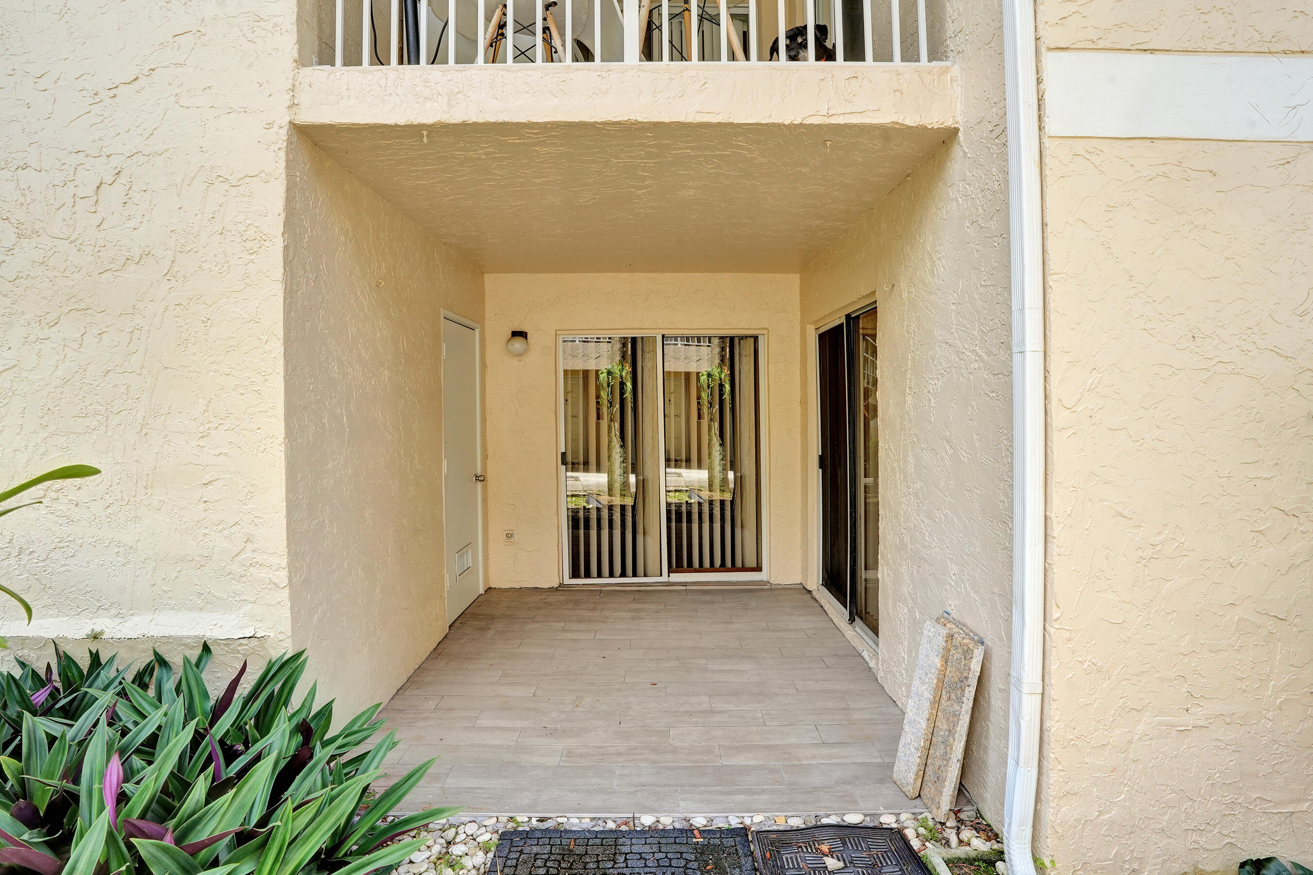 12215 Royal Palm Boulevard 4q Property Photo 15