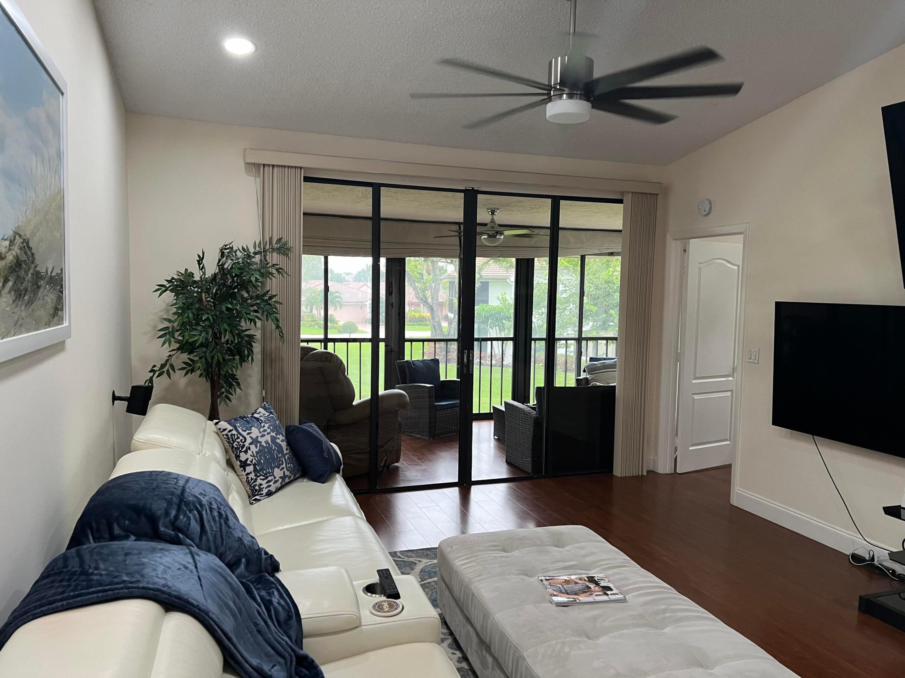 7599 Glendevon Lane 1507 Property Photo 15