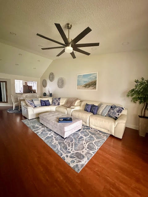 7599 Glendevon Lane 1507 Property Photo 17