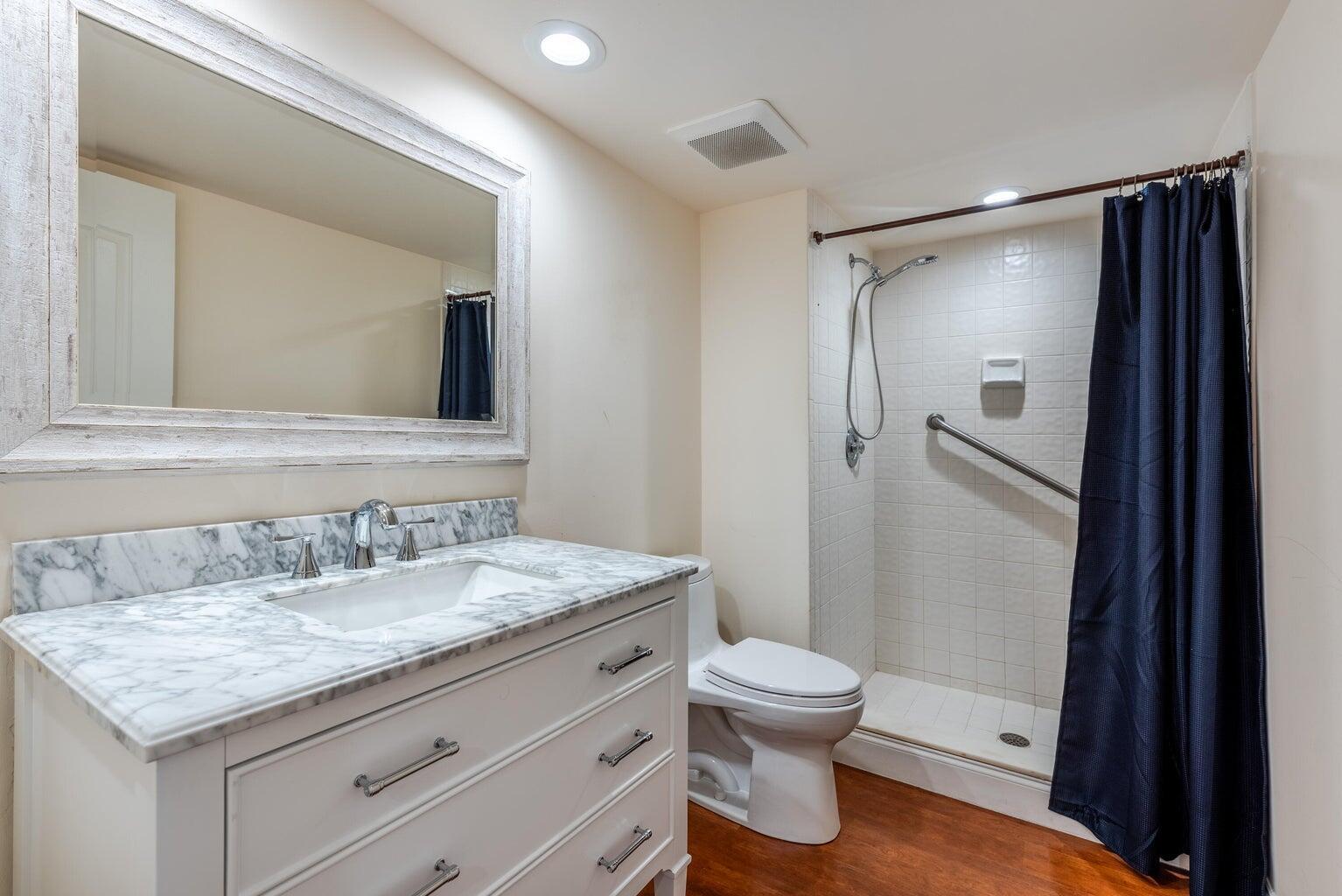 7599 Glendevon Lane 1507 Property Photo 26