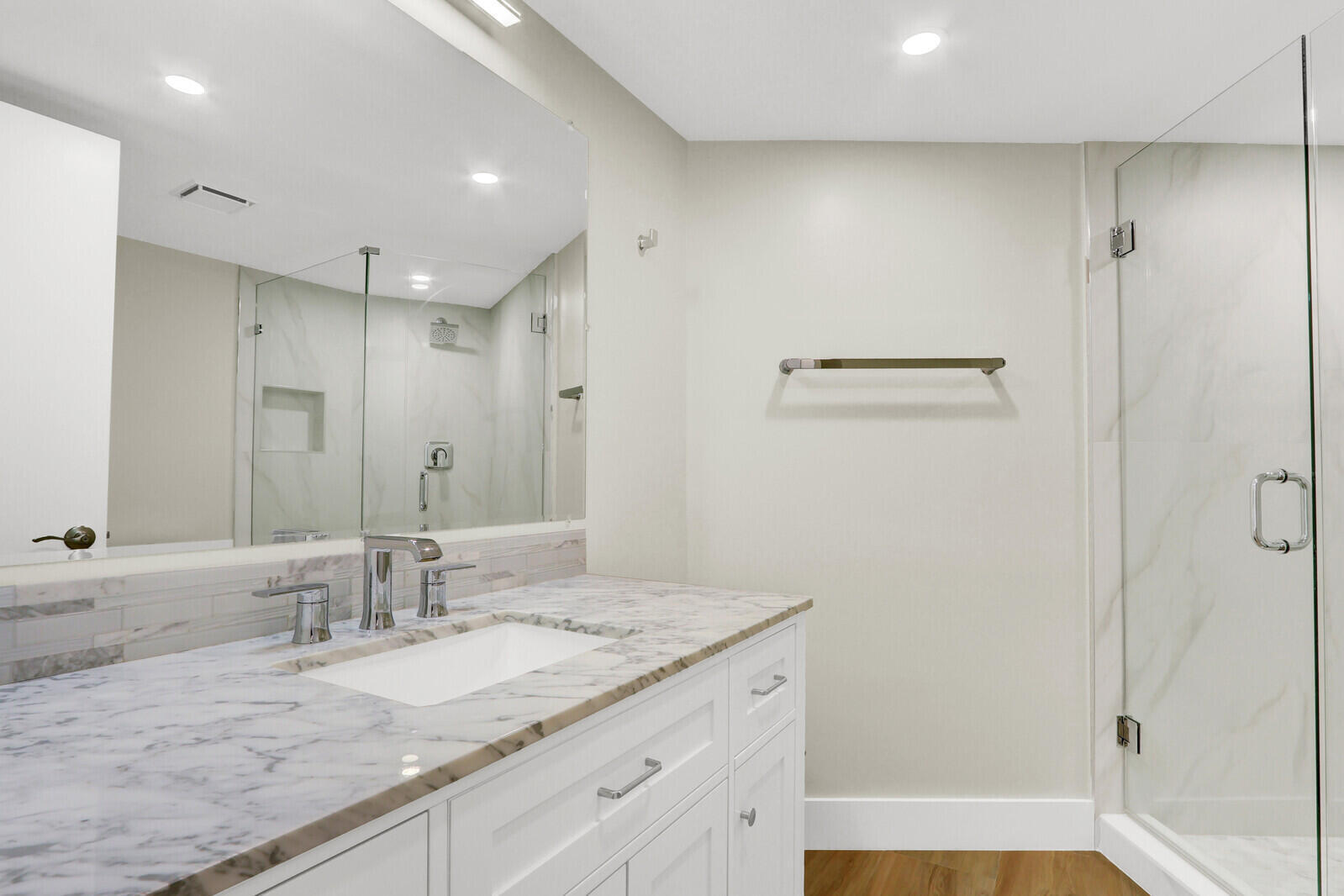 5420 N Ocean Drive 506 Property Photo 22