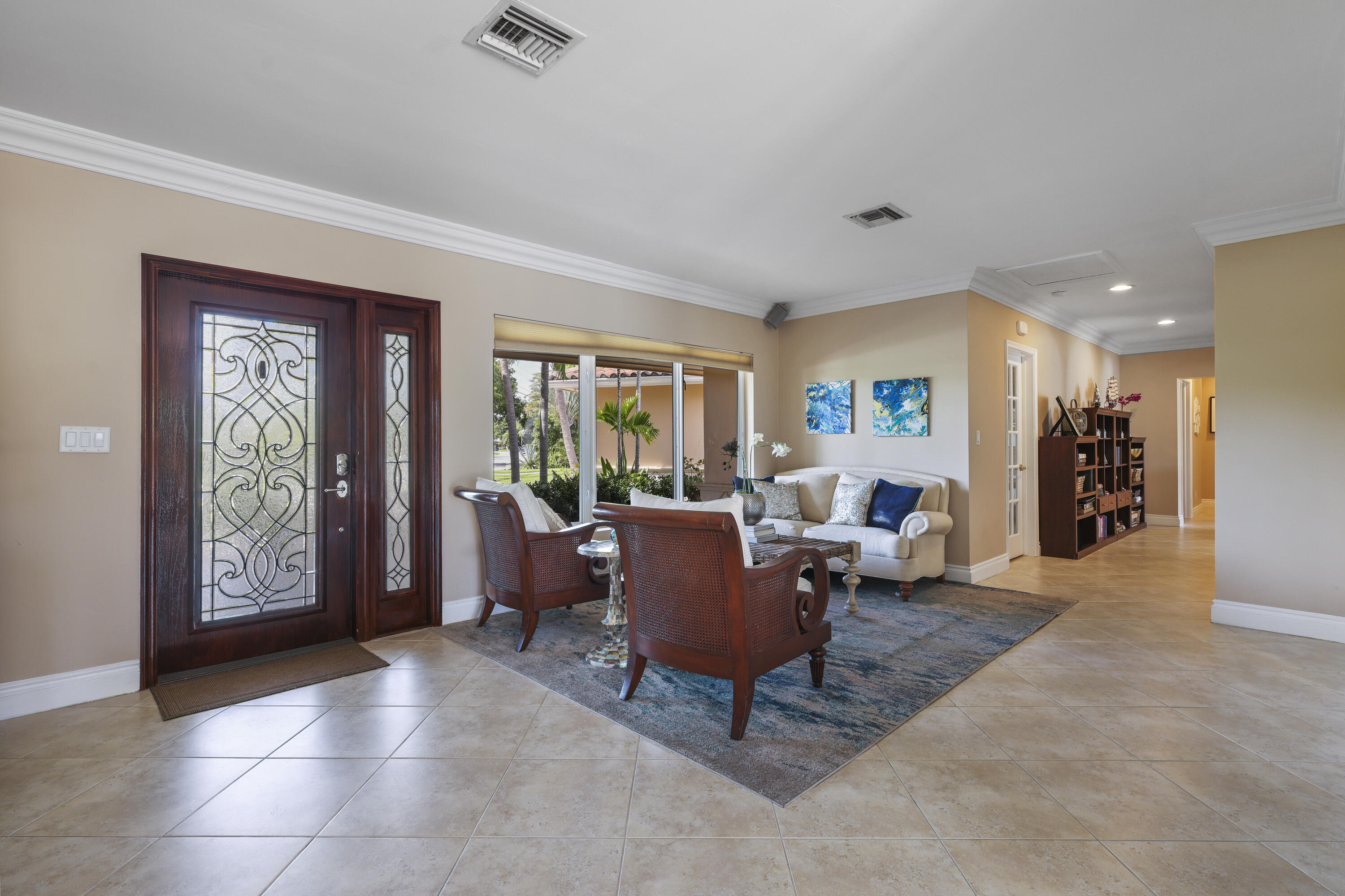 1925 Coral Gardens Drive Property Photo 3