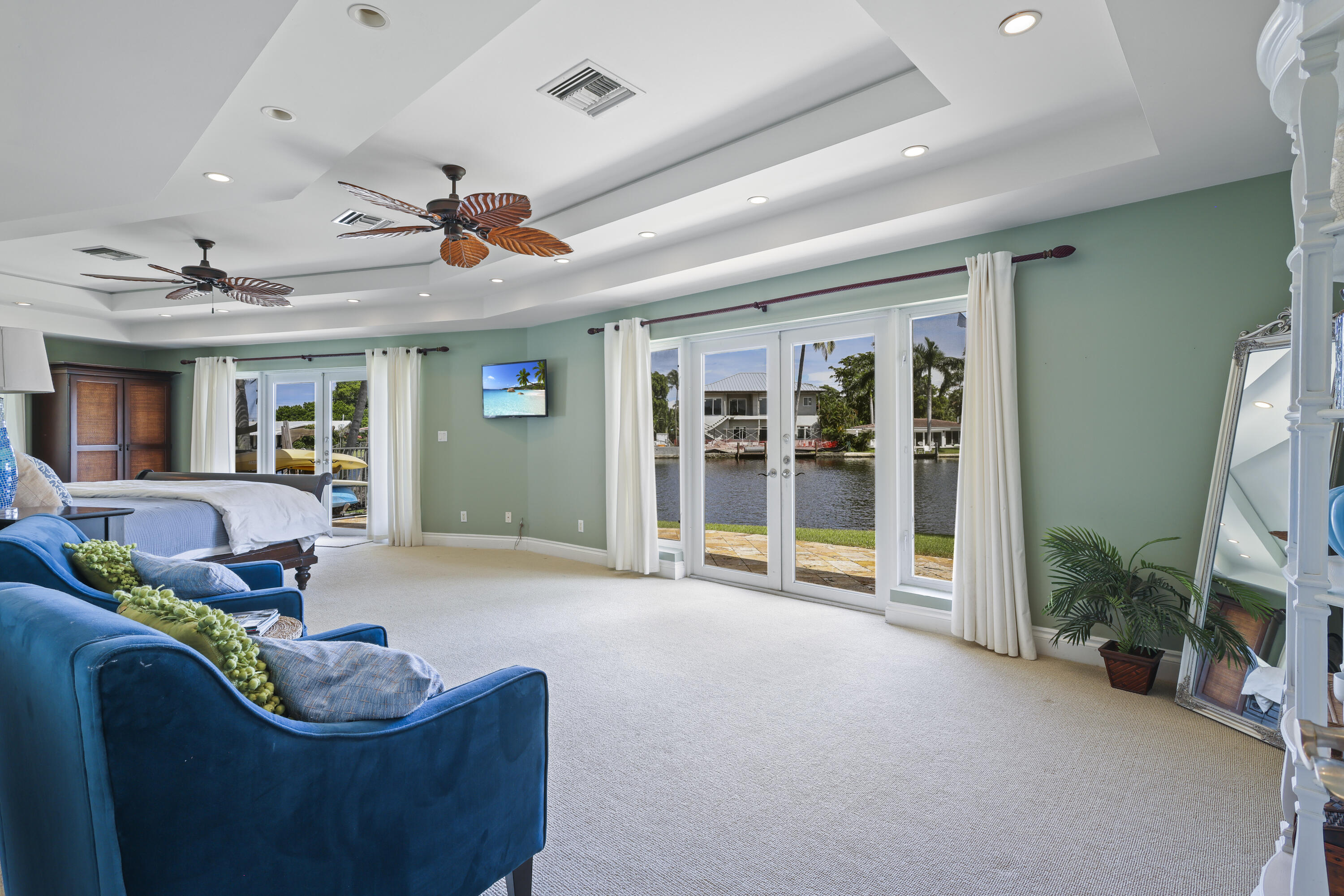 1925 Coral Gardens Drive Property Photo 15