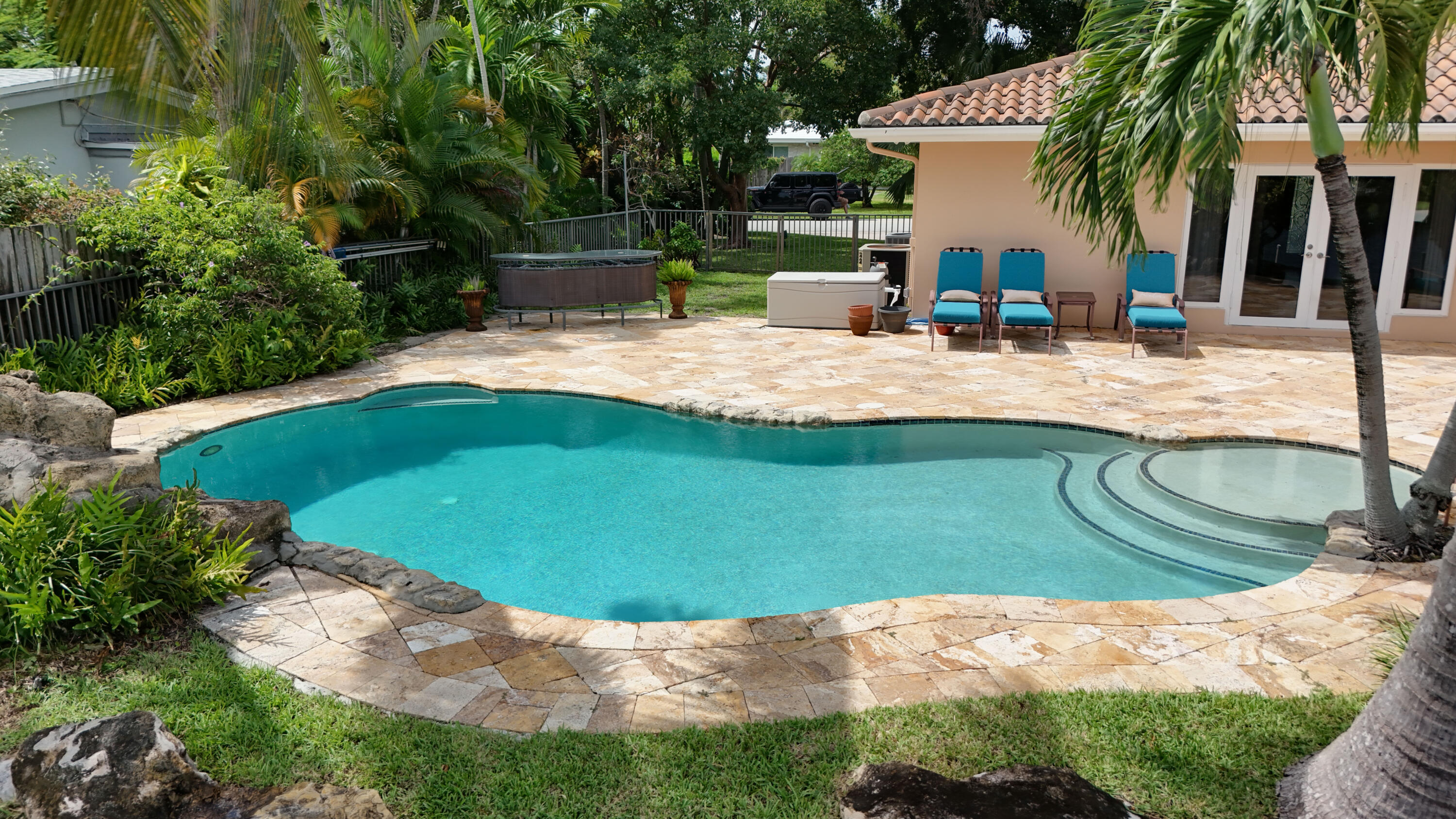 1925 Coral Gardens Drive Property Photo 22