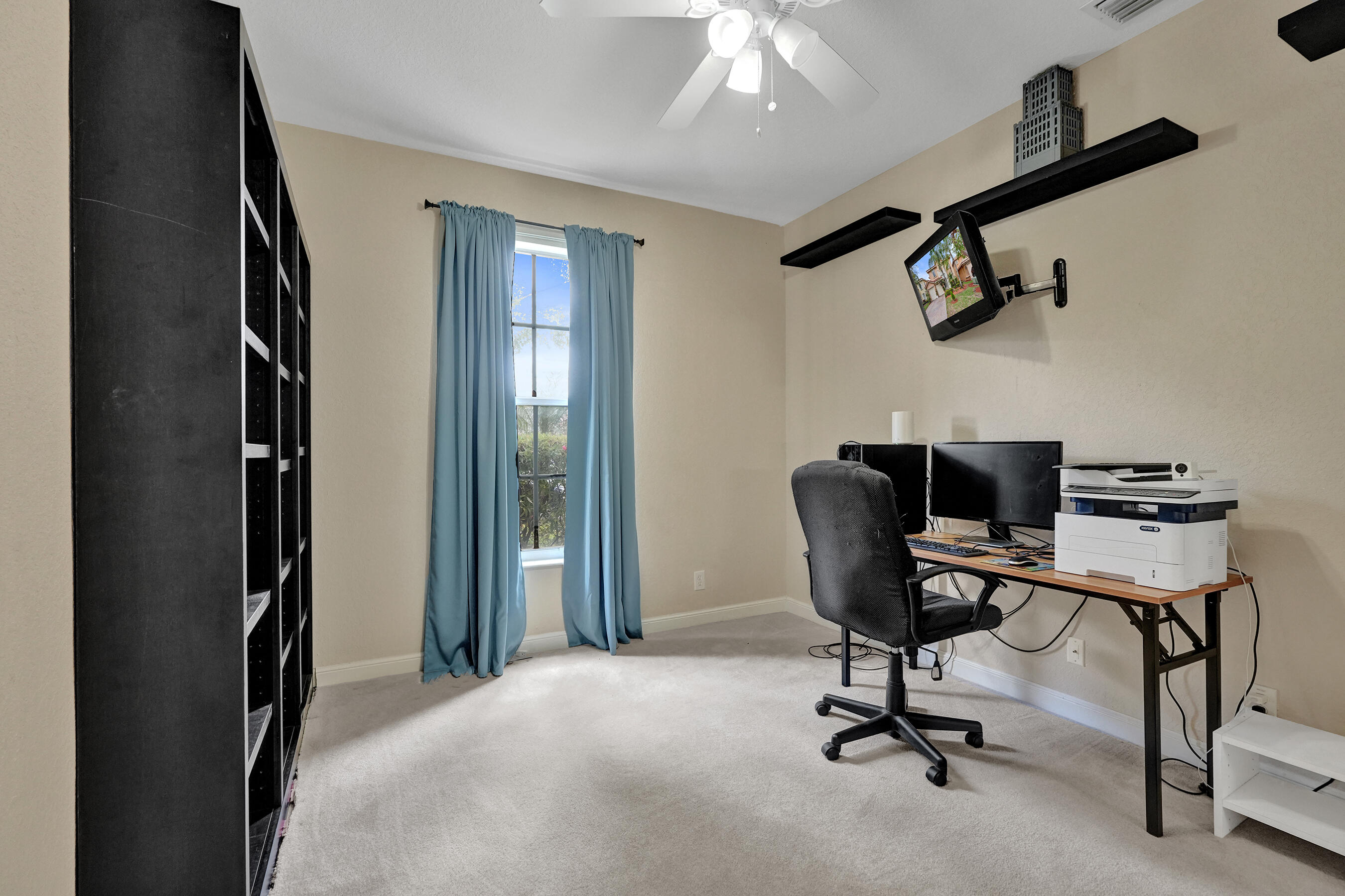 6591 Traveler Road Property Photo 7