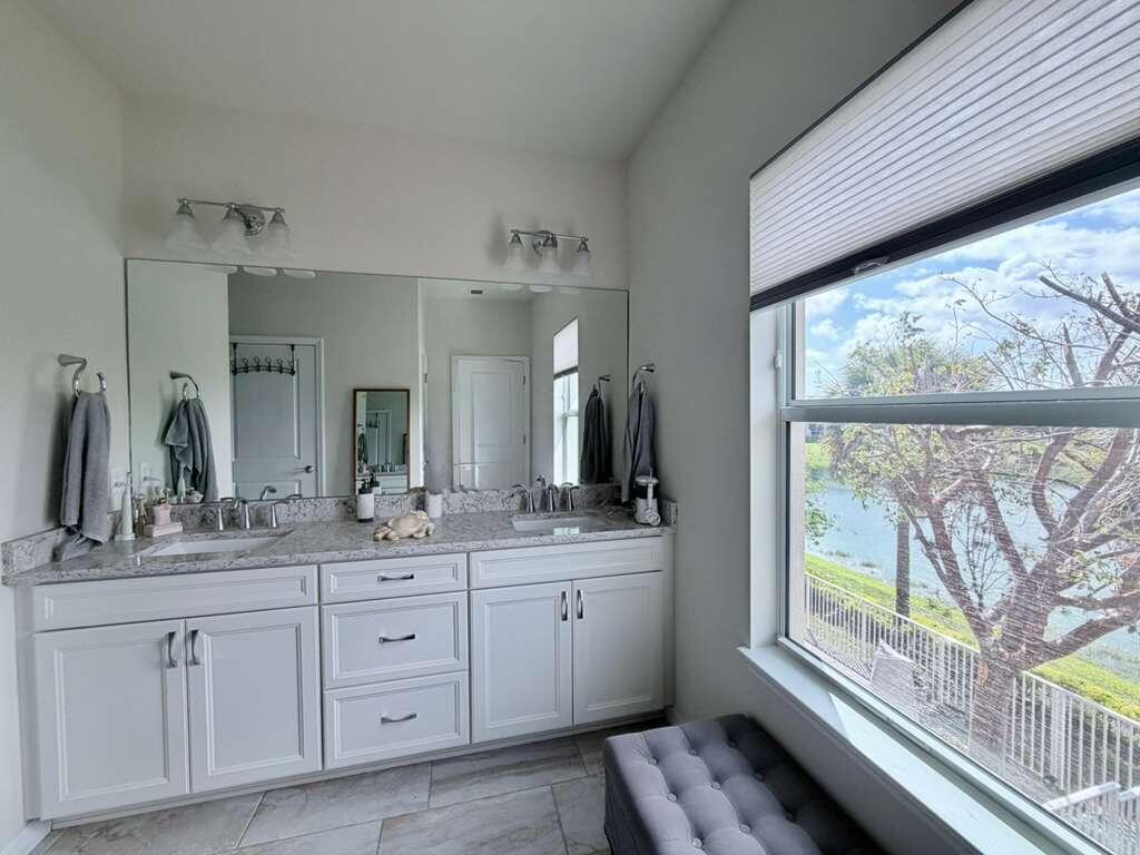 4924 Greenway Drive Property Photo 39