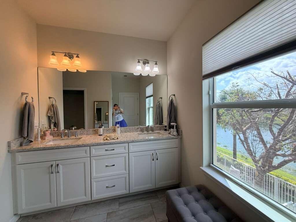 4924 Greenway Drive Property Photo 40