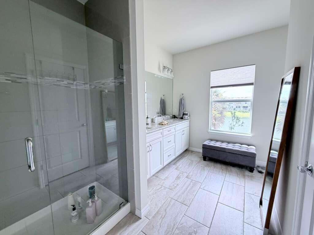 4924 Greenway Drive Property Photo 41