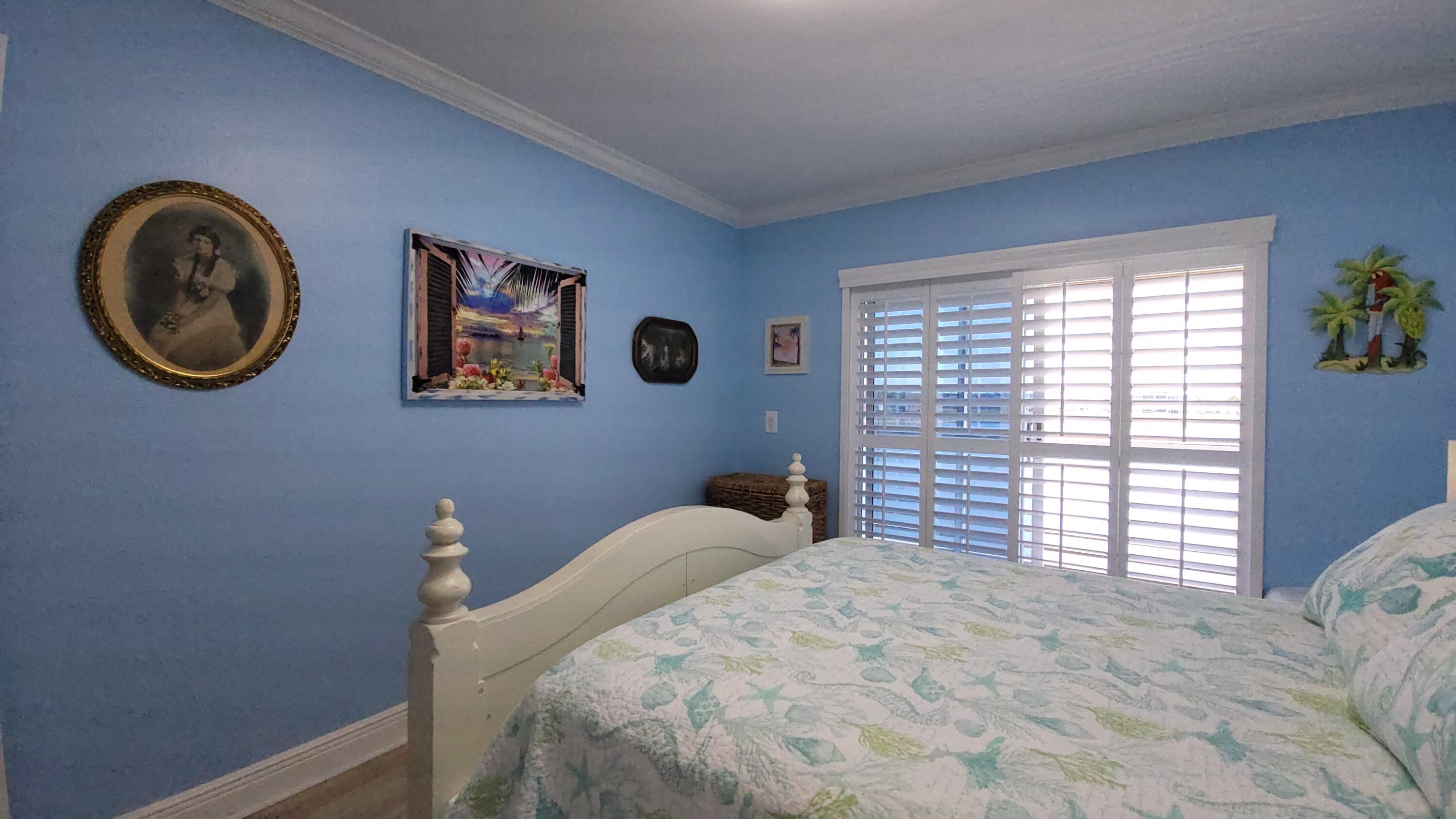 34 Somerset B Property Photo 29