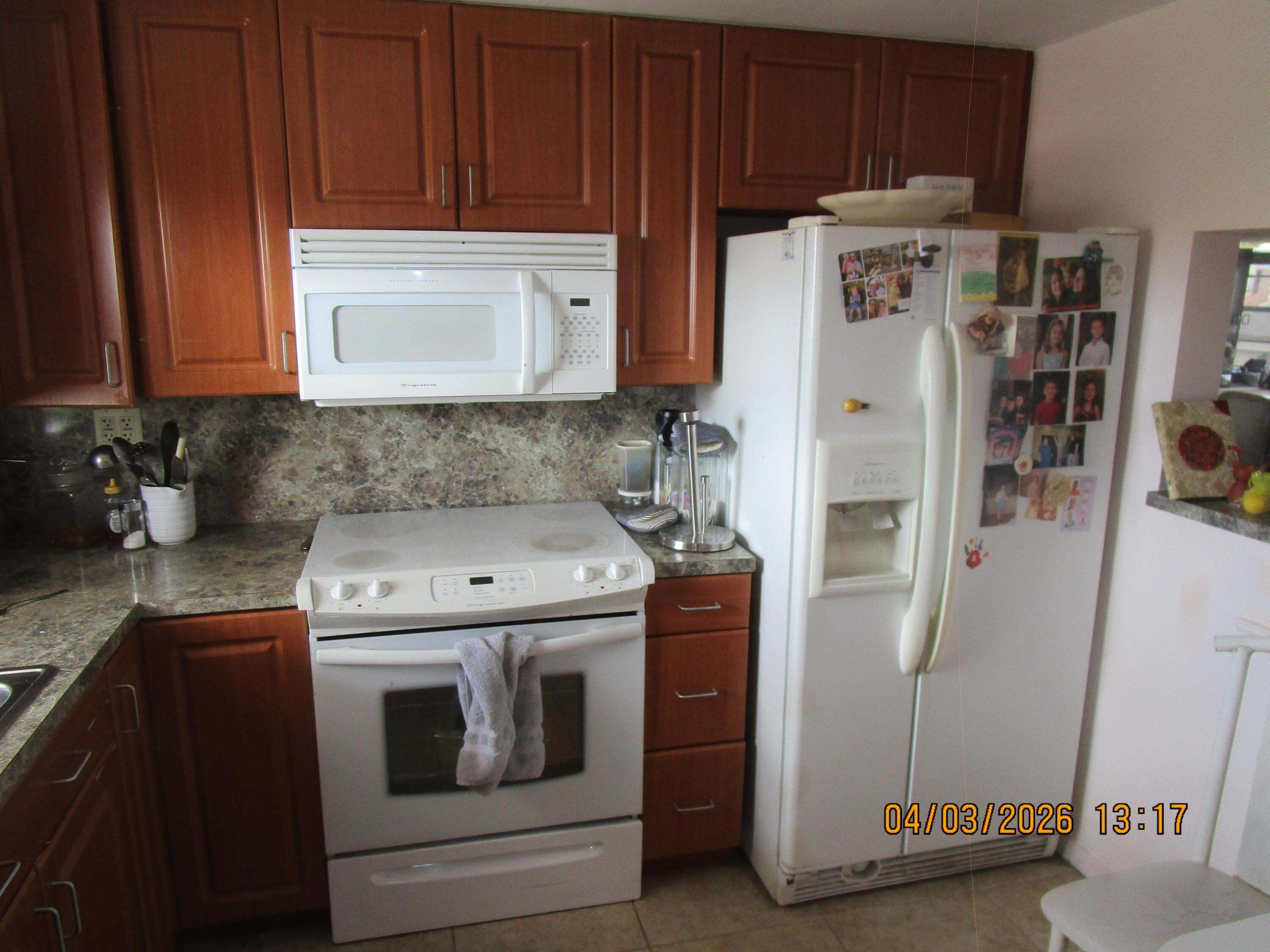 9401 Sunrise Lakes Boulevard 308 Property Photo 1