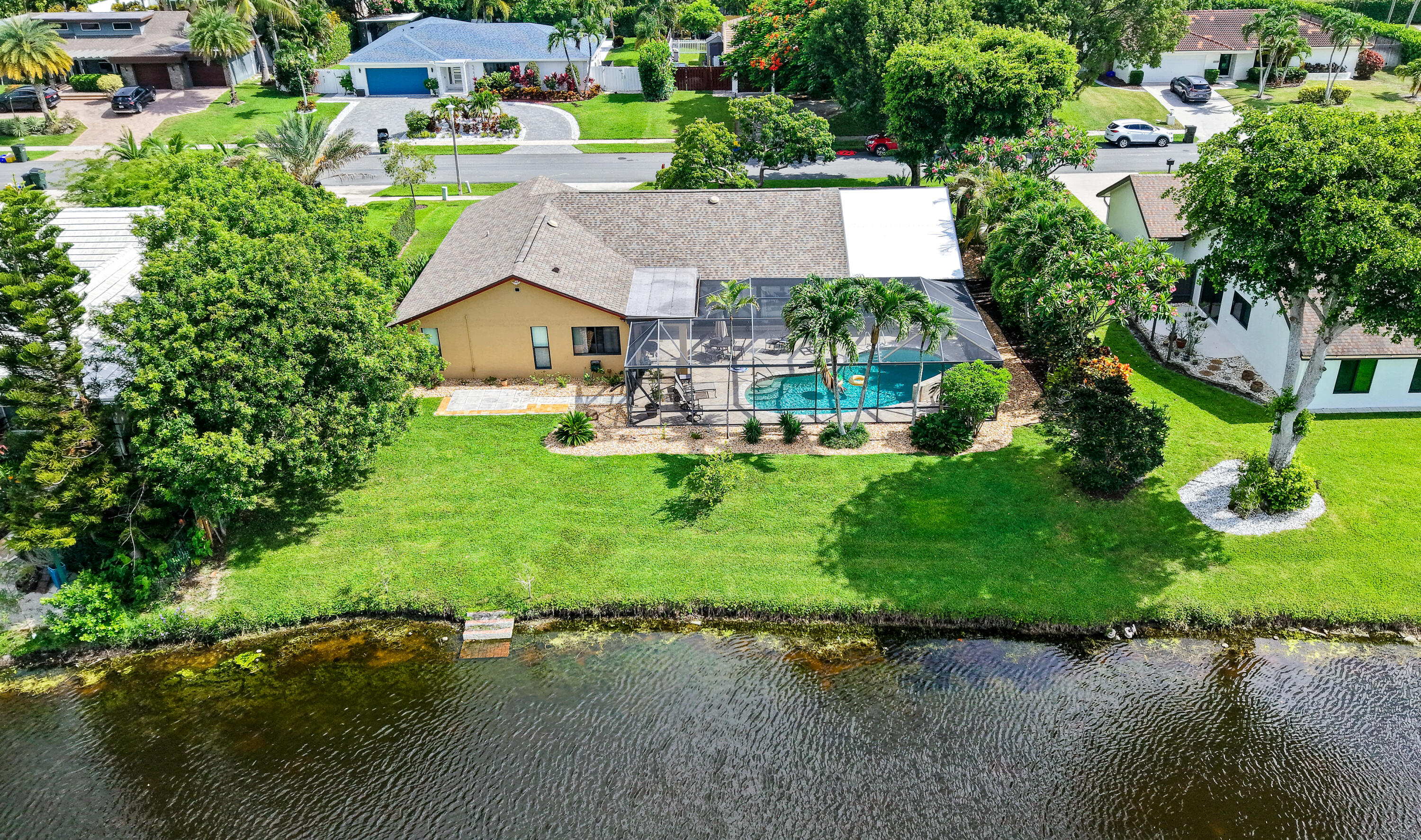 3250 Lakeview Boulevard Property Photo 32