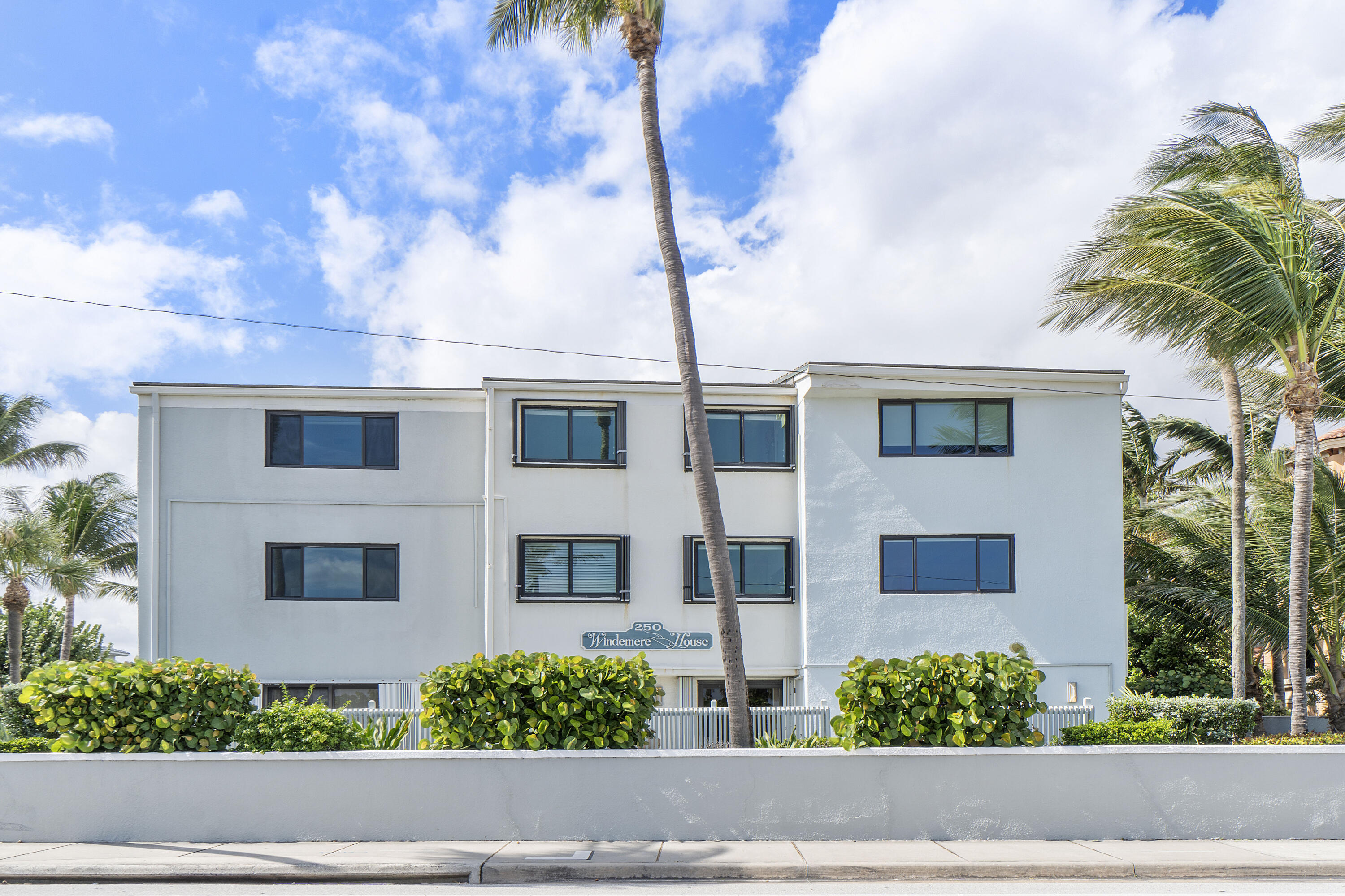 250 S Ocean Boulevard 274 Property Photo 2