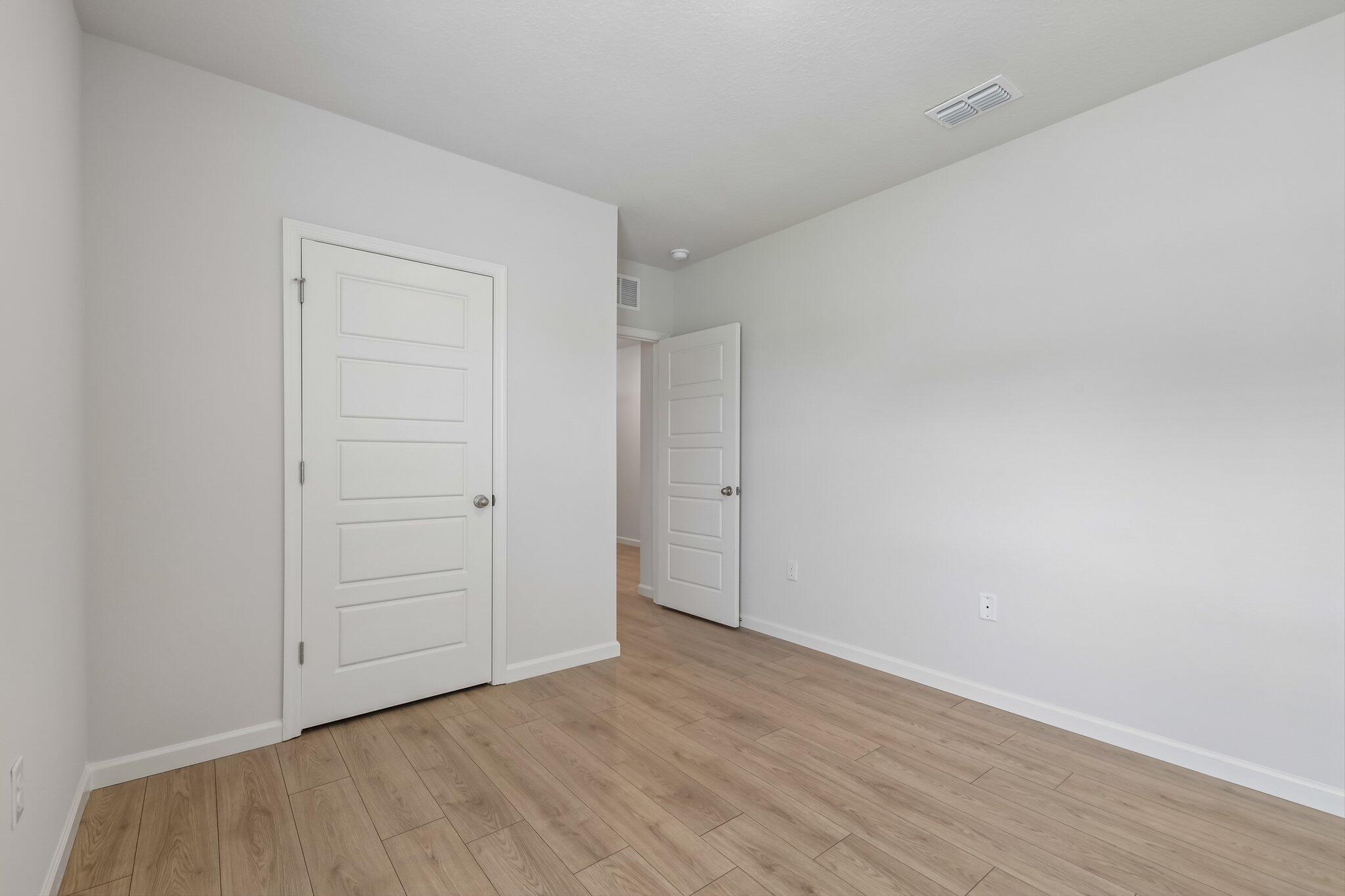 731 Se Celtic Avenue Property Photo 21